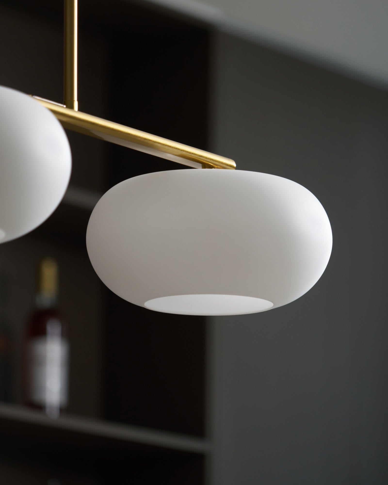 Lustra Suspension Lampe Linéaire à 3 Lumières en Forme de Globe