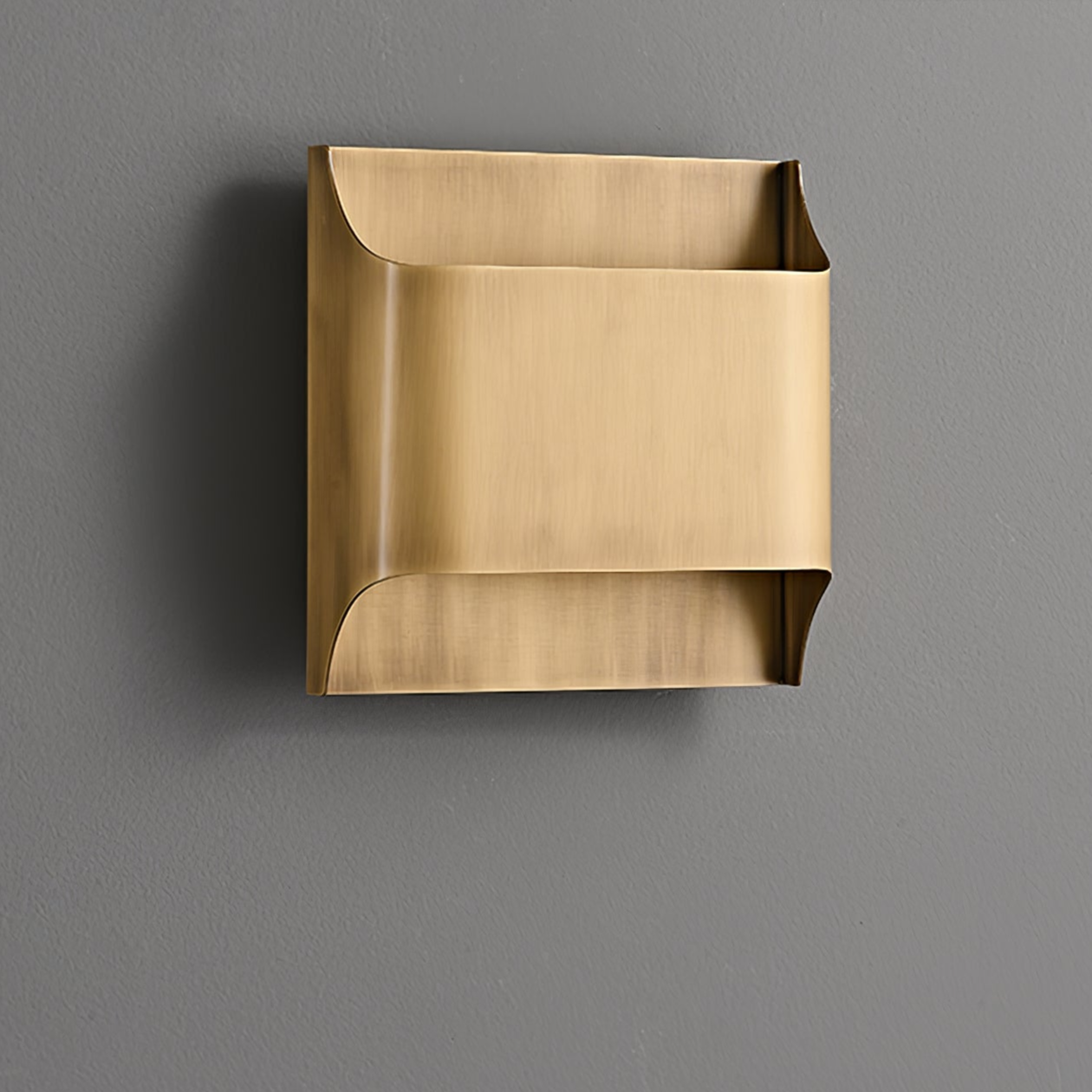 Hardy Applique Murale d'Art Nordic en Laiton