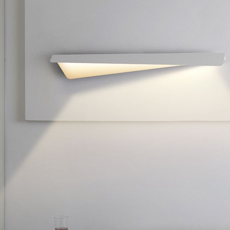 Arisha Applique Murale Géométrique Minimaliste, Métal, Blanc, Salon