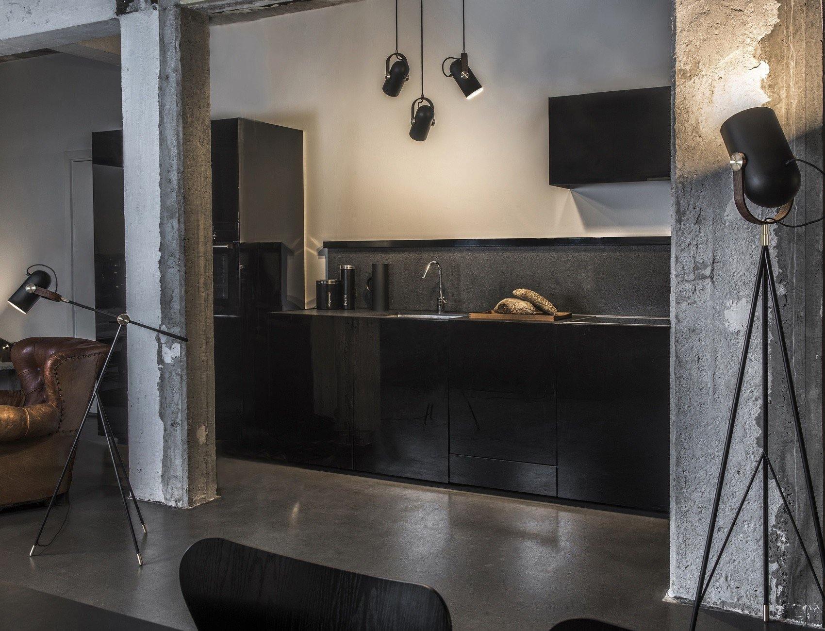 Lunaire Suspension Industrielle