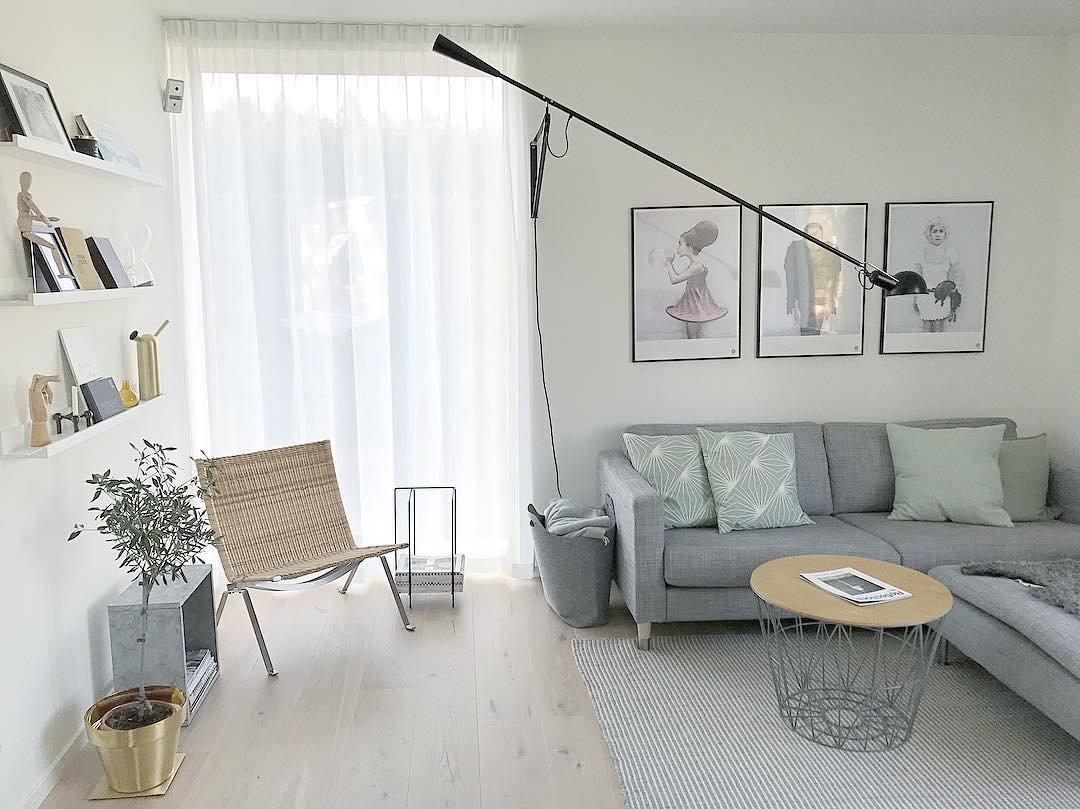 Aella Moderne Minimaliste Long Bras Applique Murale