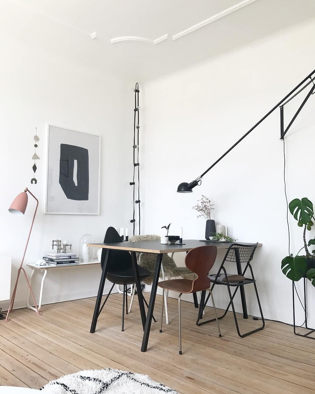 Aella Moderne Minimaliste Long Bras Applique Murale