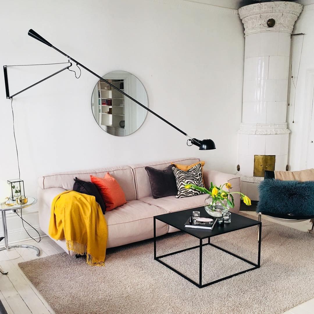 Aella Moderne Minimaliste Long Bras Applique Murale