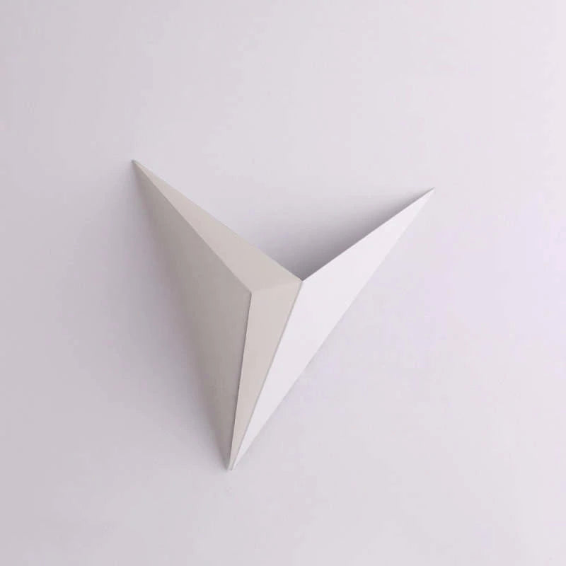 Calno Applique Murale Triangle Minimaliste Moderne Blanc/Noir/Or. Salon