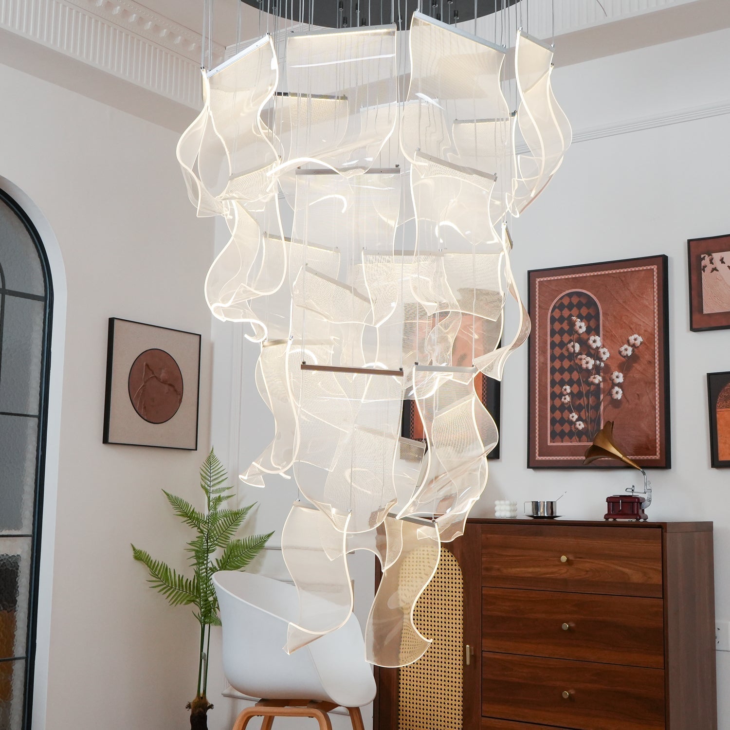 Lustra Lustre Acrylic LED Abstract Floating