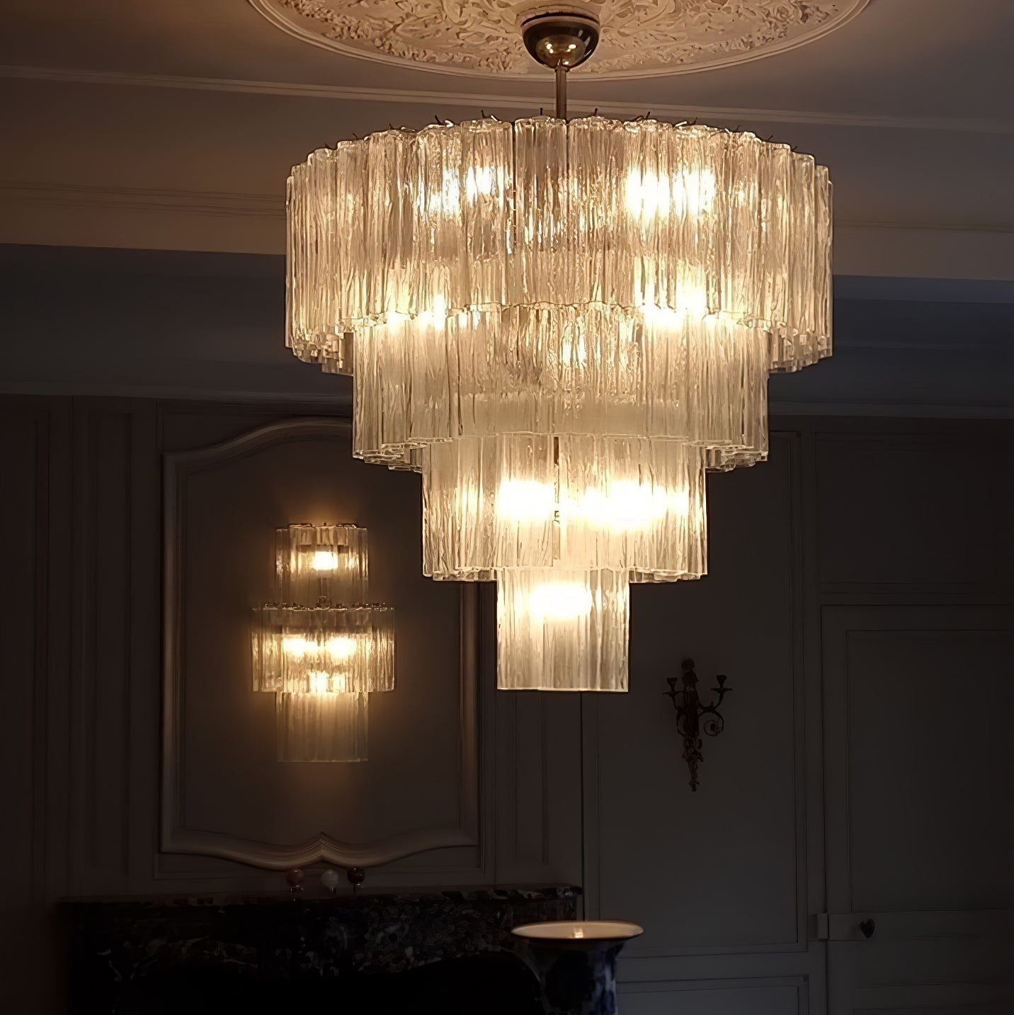 Aurora Lustre Blanc Tubes Superposés