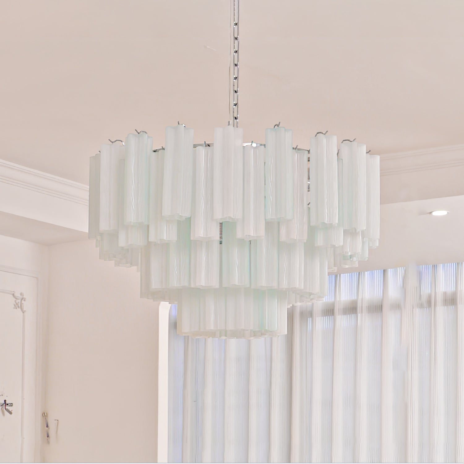 Aurora Lustre Blanc Tubes Superposés