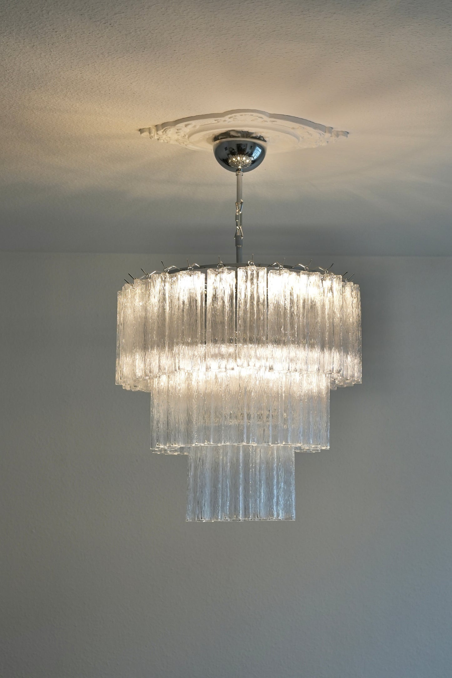 Aurora Lustre Blanc Tubes Superposés