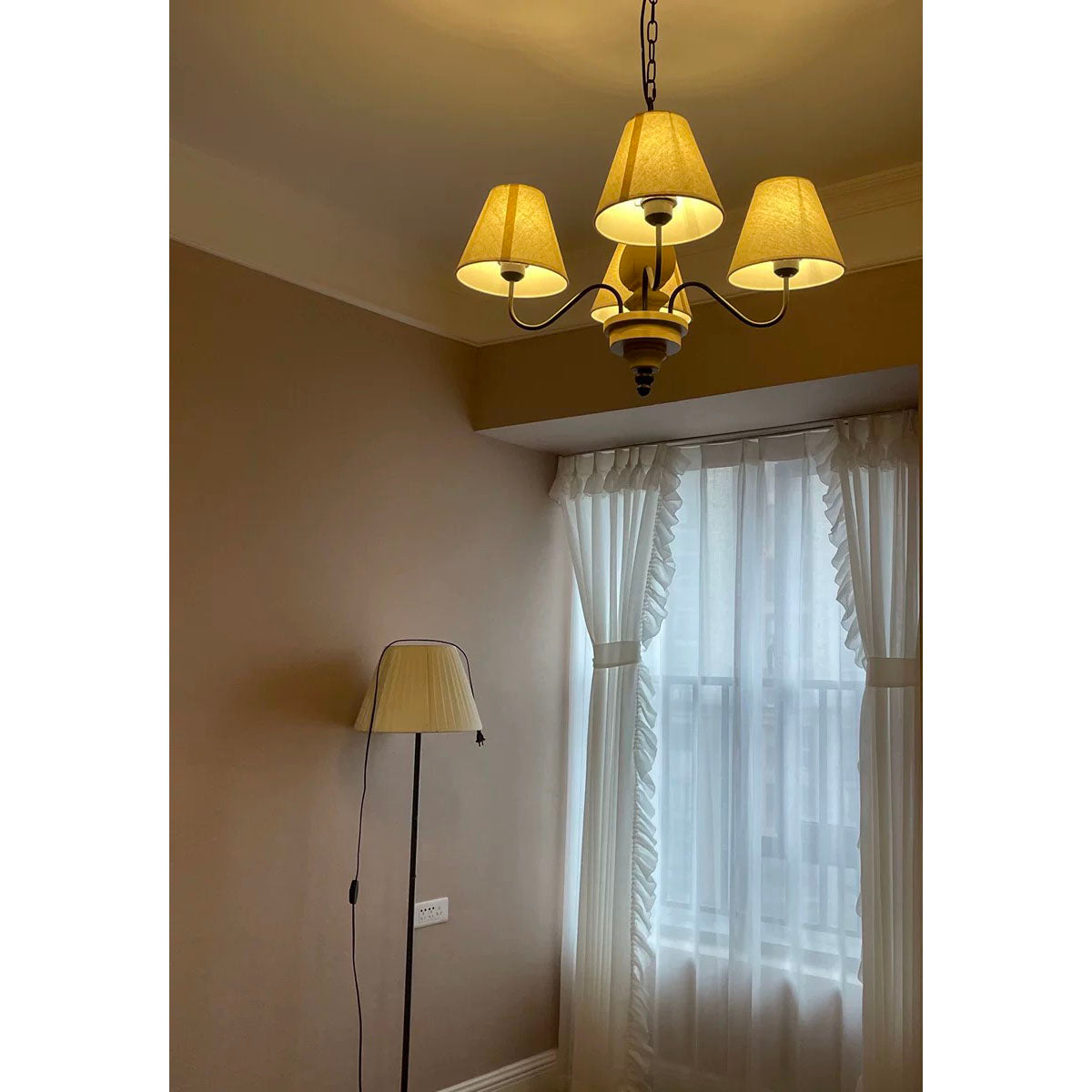 Adela Lustre Bois Traditionnel Luxe