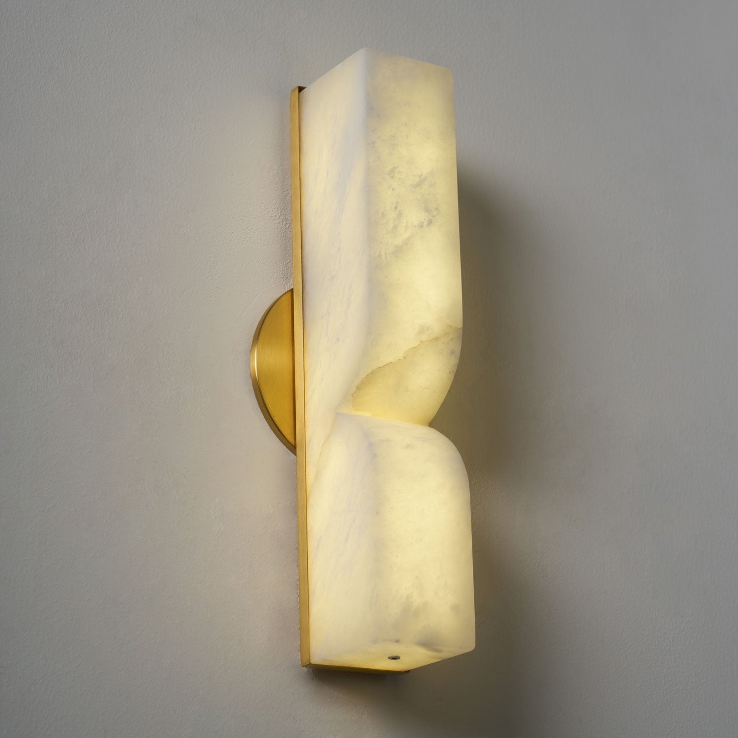 Imiraris Minimalist Alabaster Wall Light