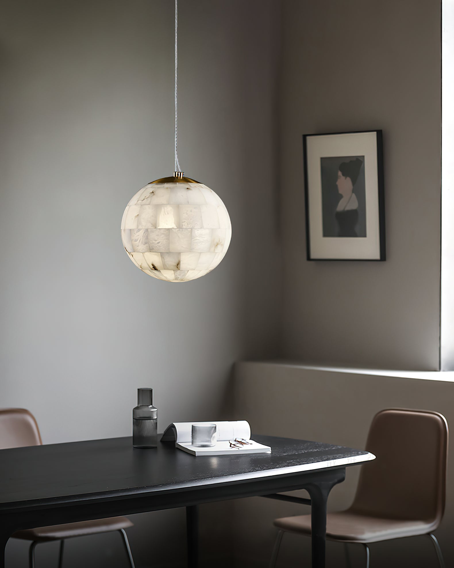 Fljotuvye Suspension en Alabastre Boule Moderne