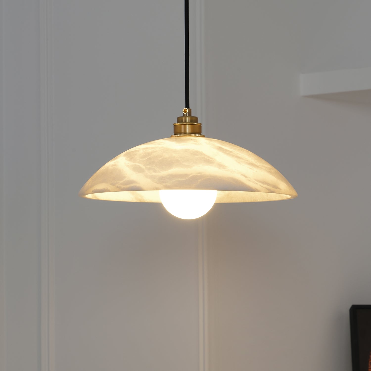 Nerea Suspension Lampe en Albâtre Minimaliste