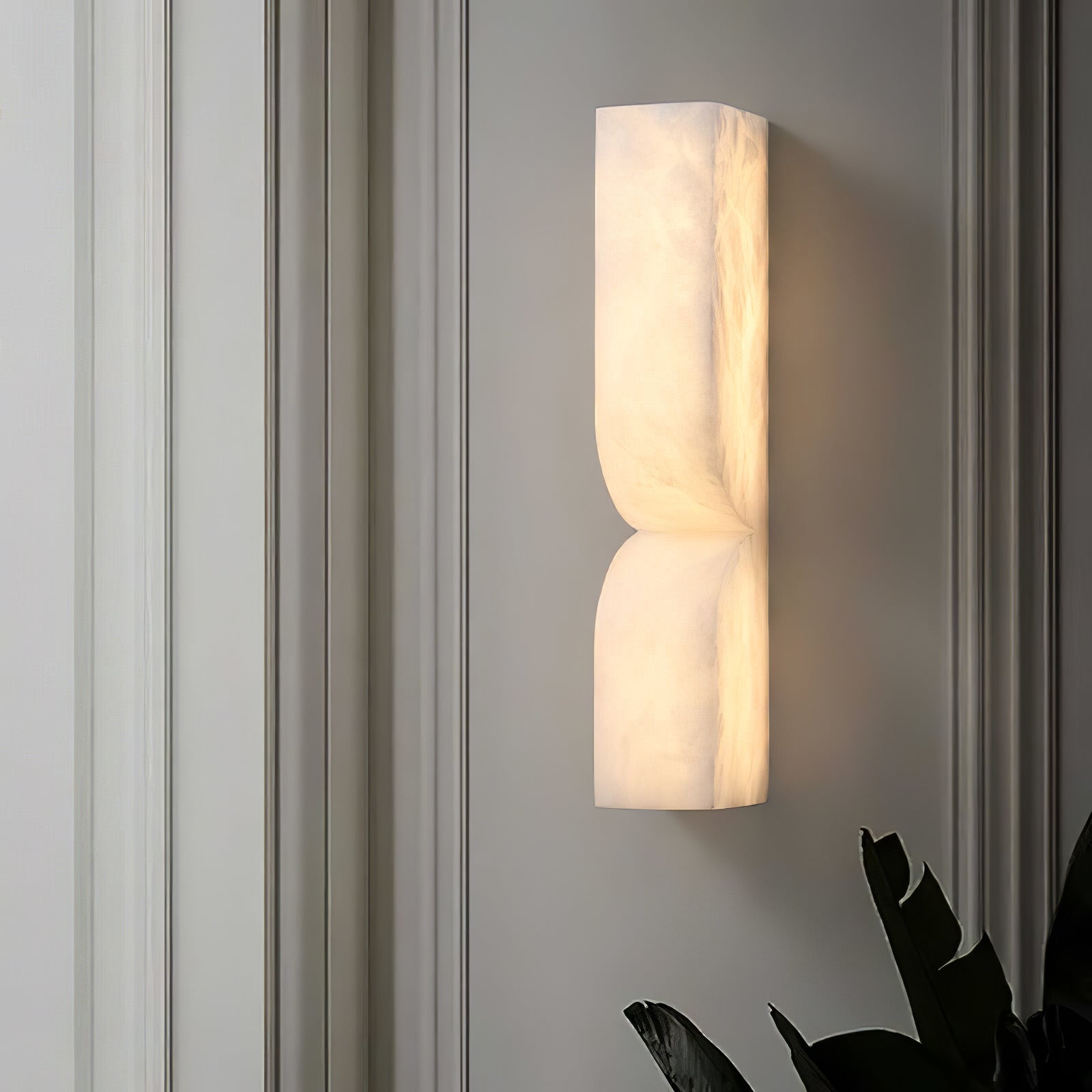 Imiraris Minimalist Alabaster Wall Light