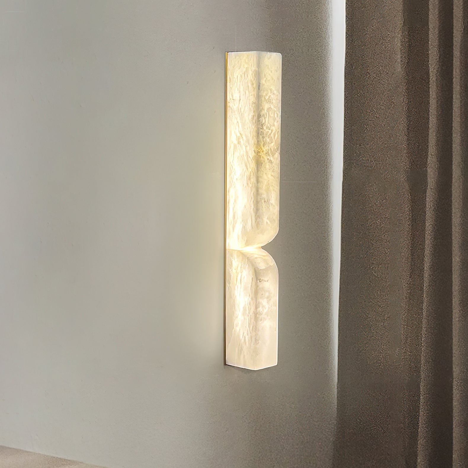 Imiraris Minimalist Alabaster Wall Light