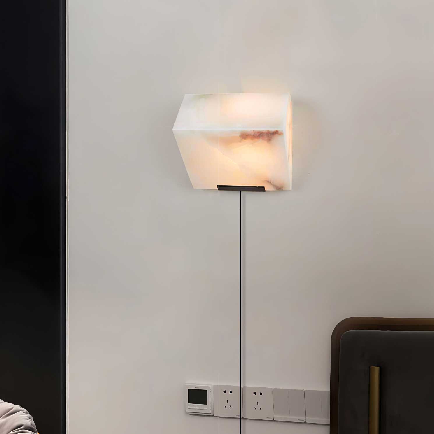 Dione Alabaster Wall Lamp