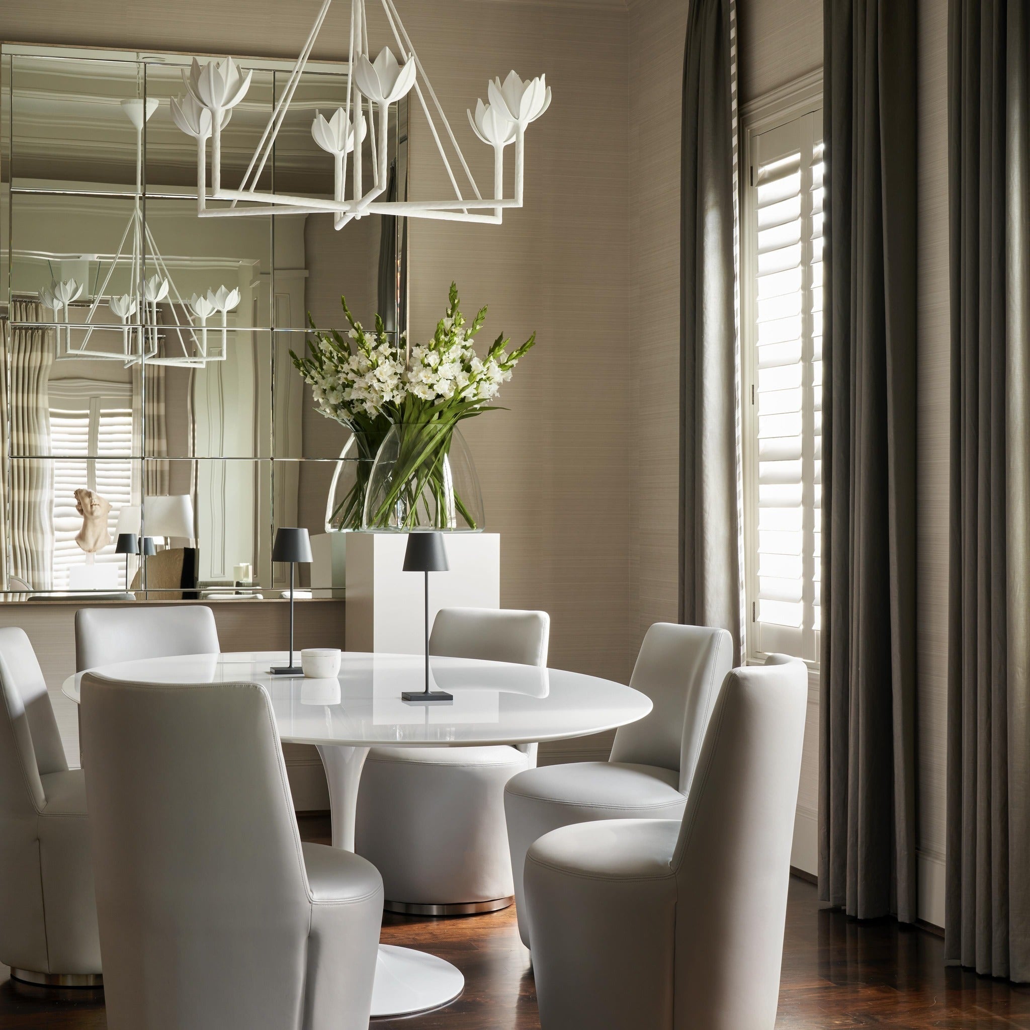 Alberto Lustre Laiton Floral Moderne Salon