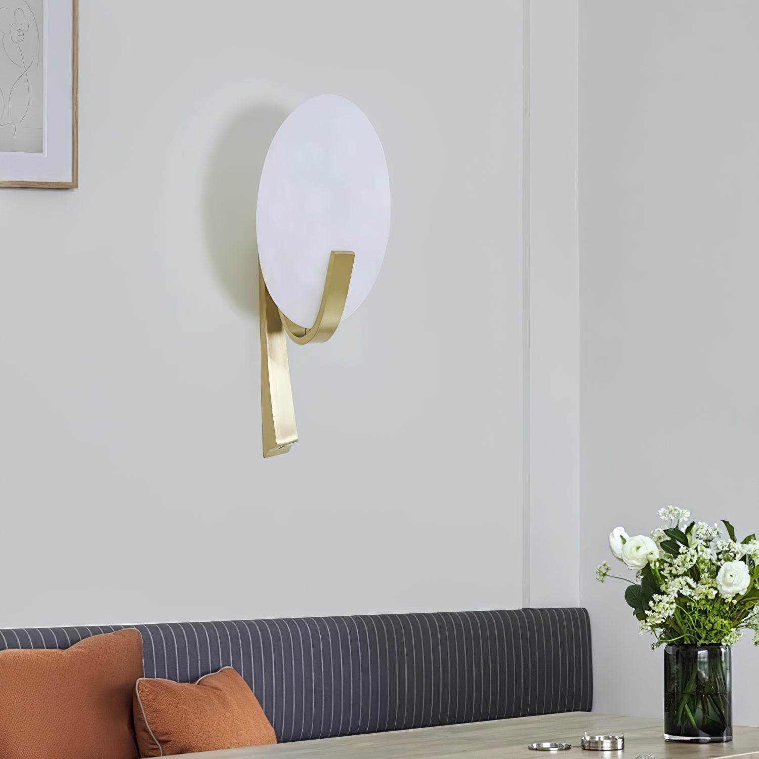 Althea Minimalist Alabaster Wall Lamp