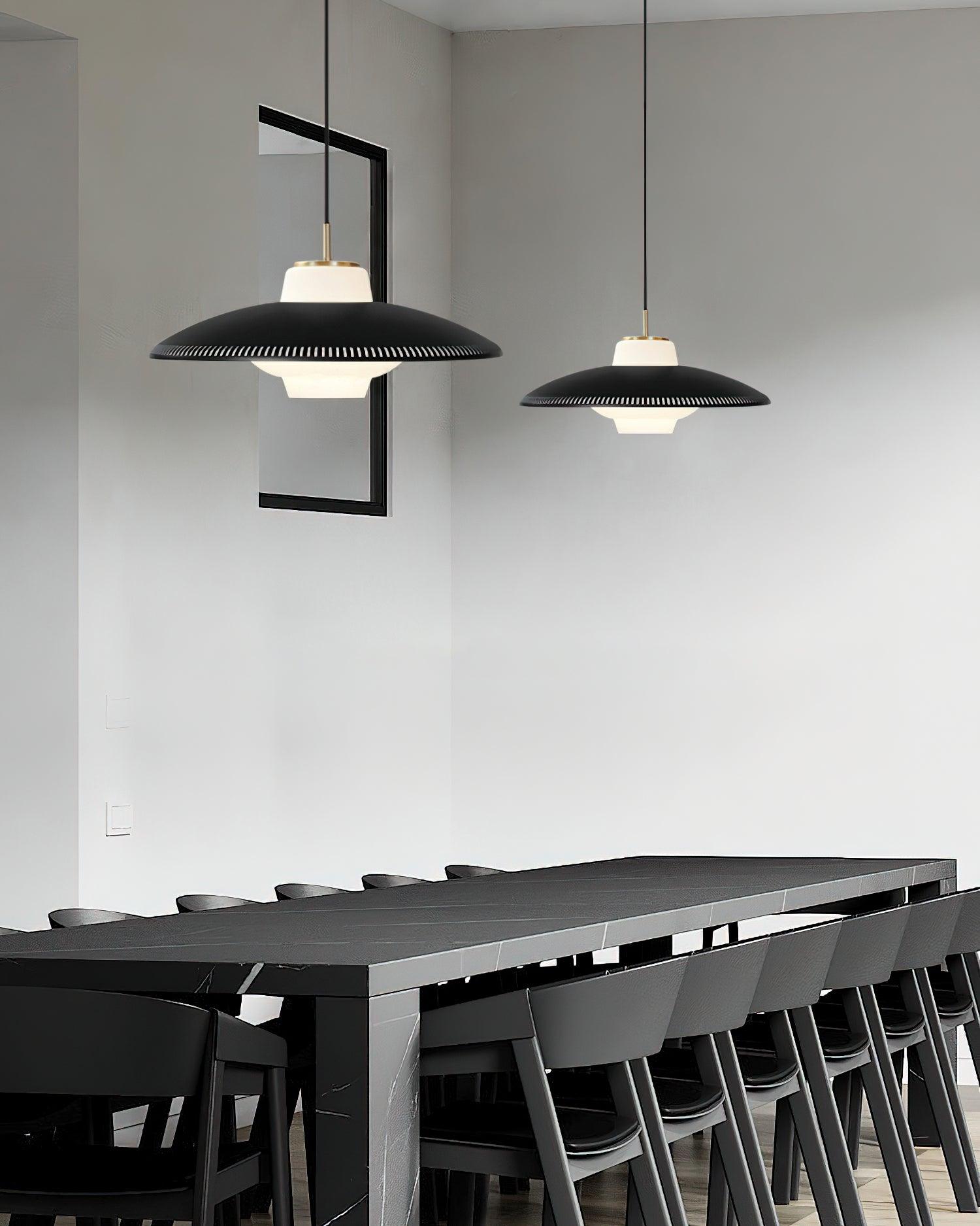 Calyranic Classic Minimalistic Pendant Lamp