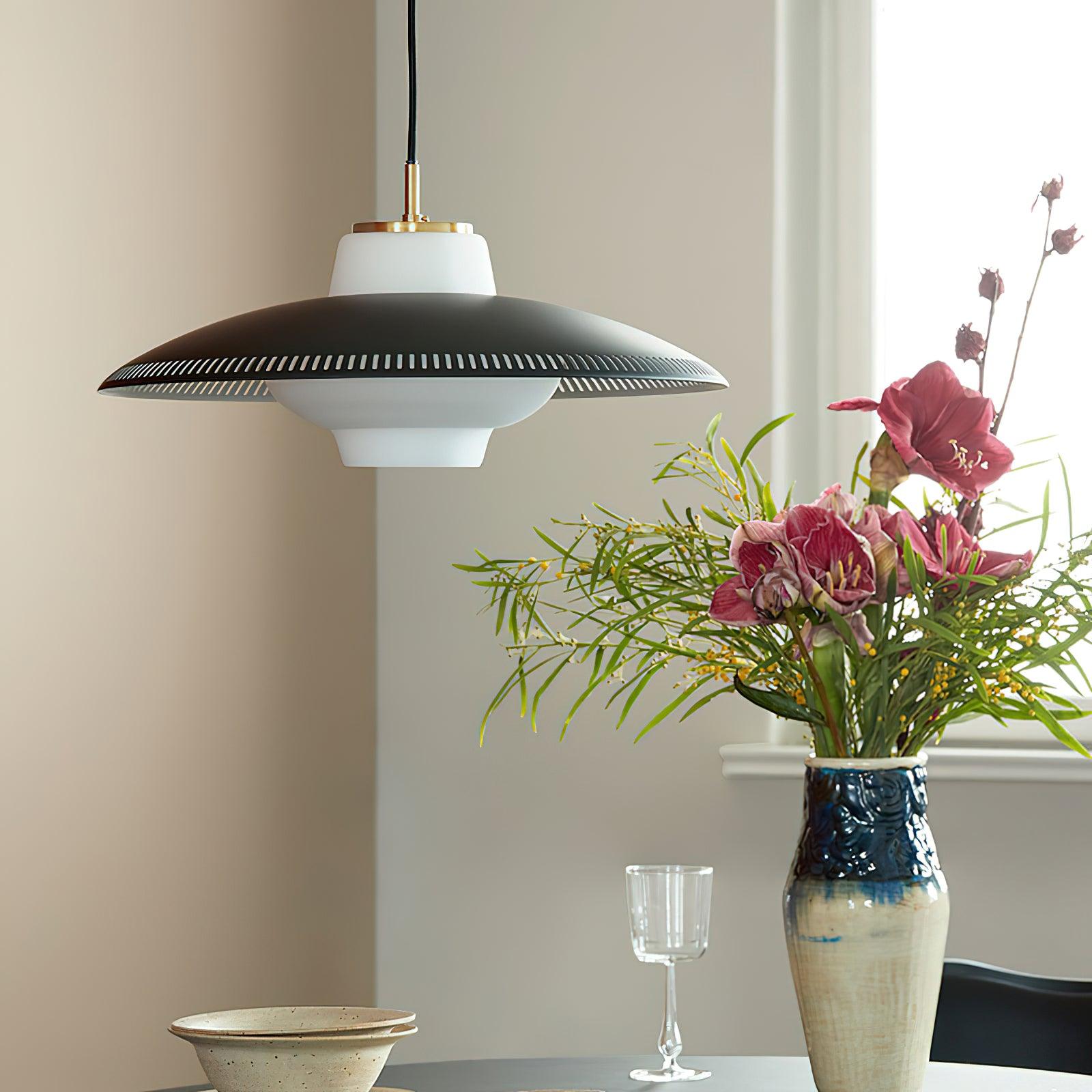 Calyranic Classic Minimalistic Pendant Lamp