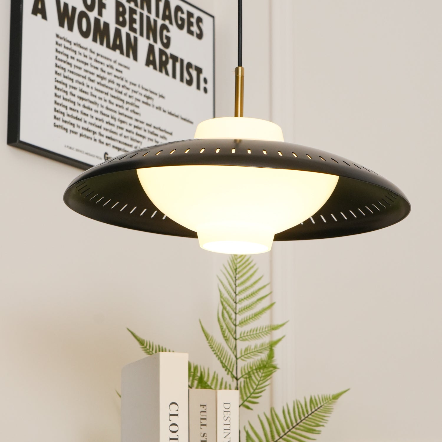 Calyranic Classic Minimalistic Pendant Lamp