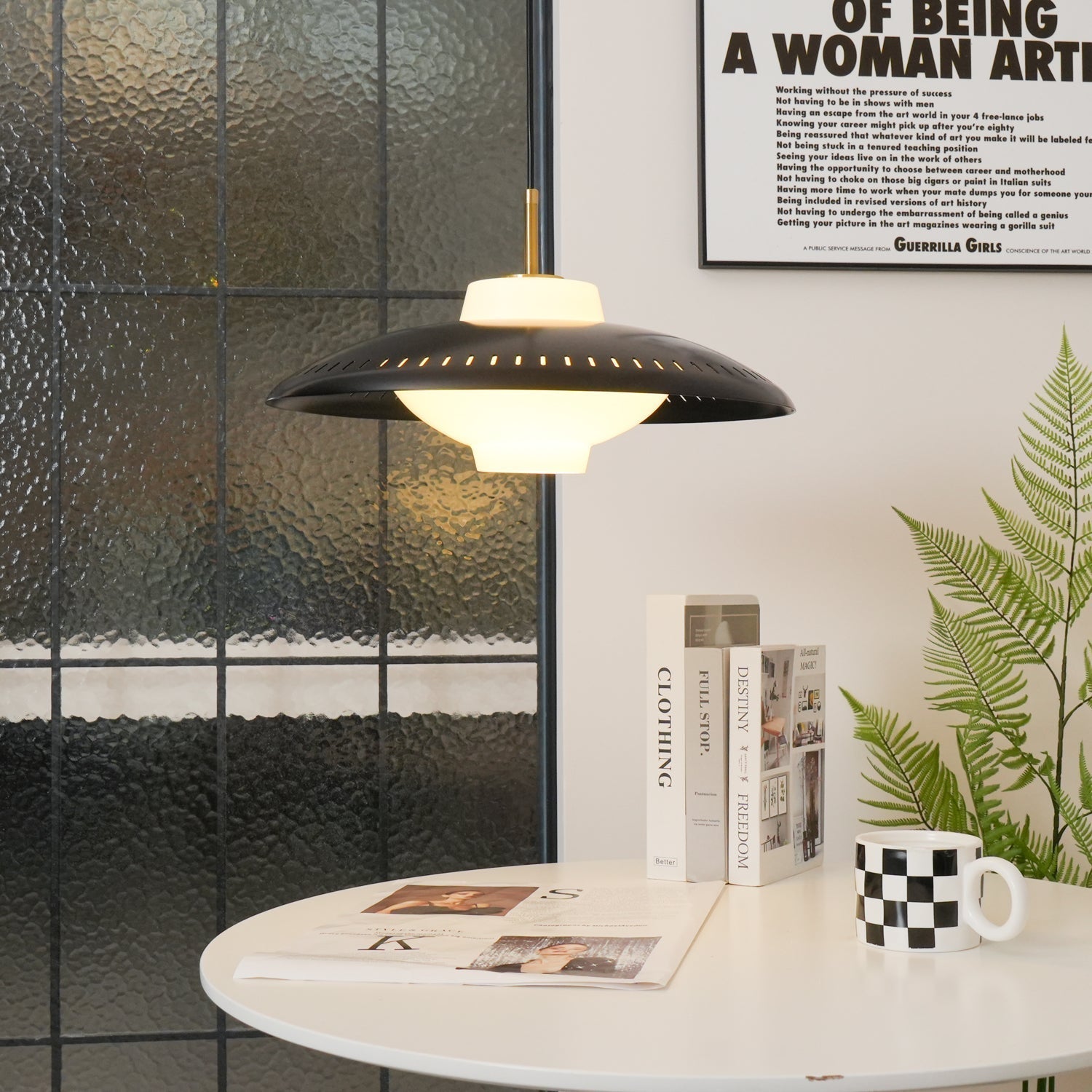 Calyranic Classic Minimalistic Pendant Lamp