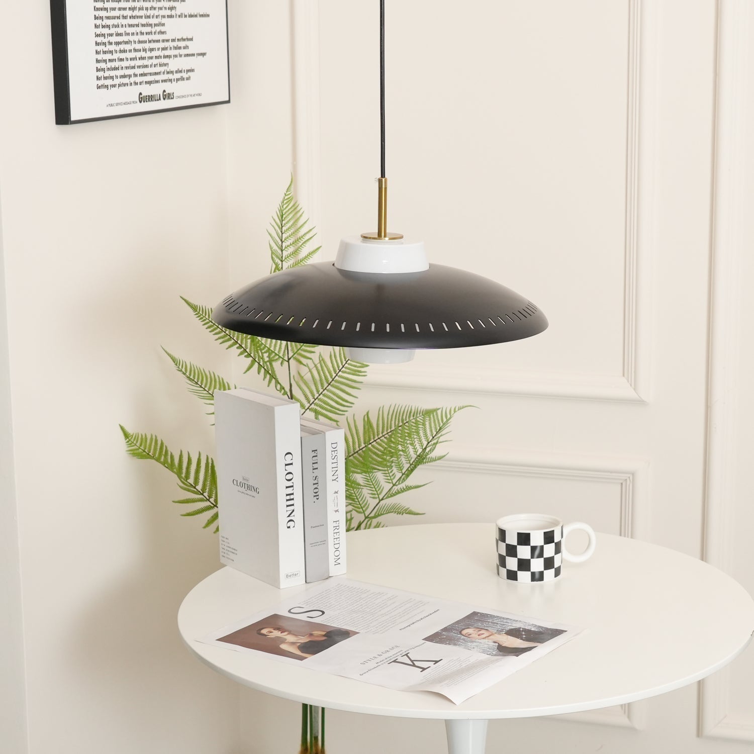Calyranic Classic Minimalistic Pendant Lamp
