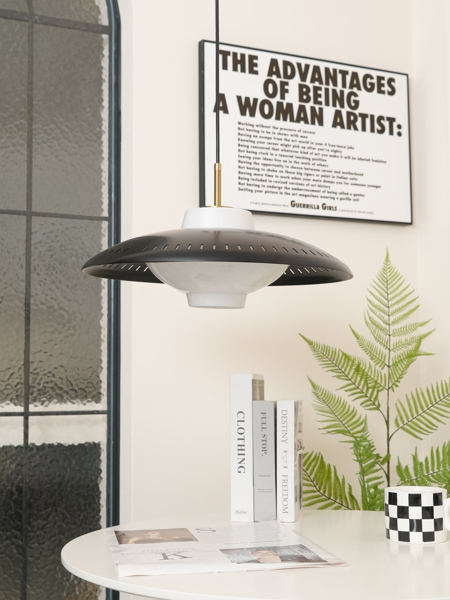 Calyranic Classic Minimalistic Pendant Lamp
