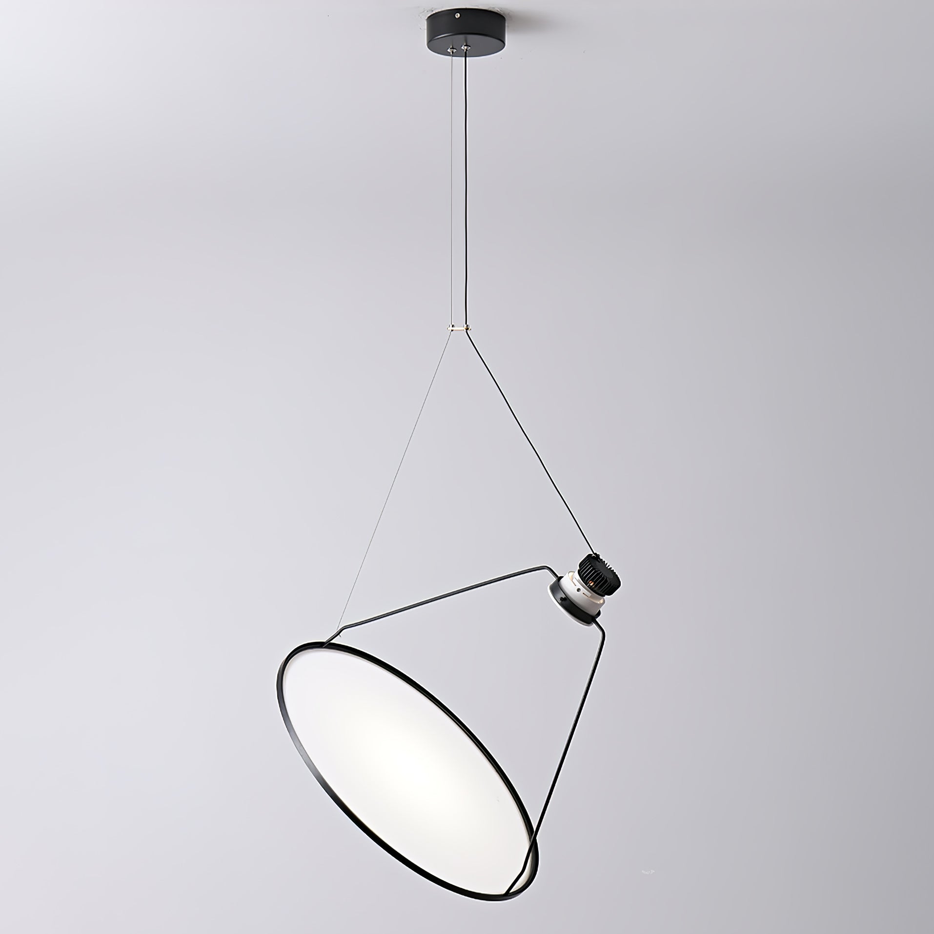 Aleris Suspension Minimaliste en Acier