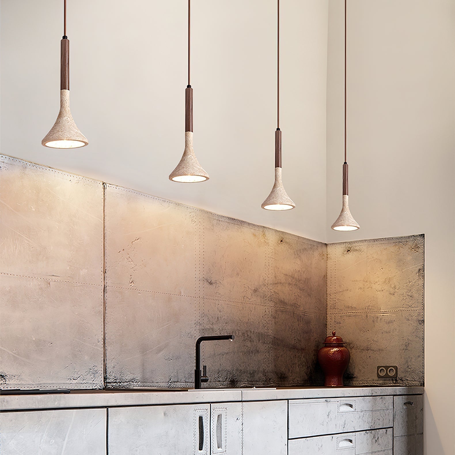 Ilnoren Suspension en Travertin