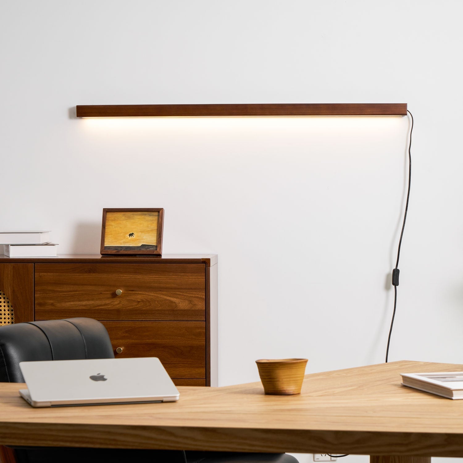 Lustra Wall Lamp Linear Wood Plug In