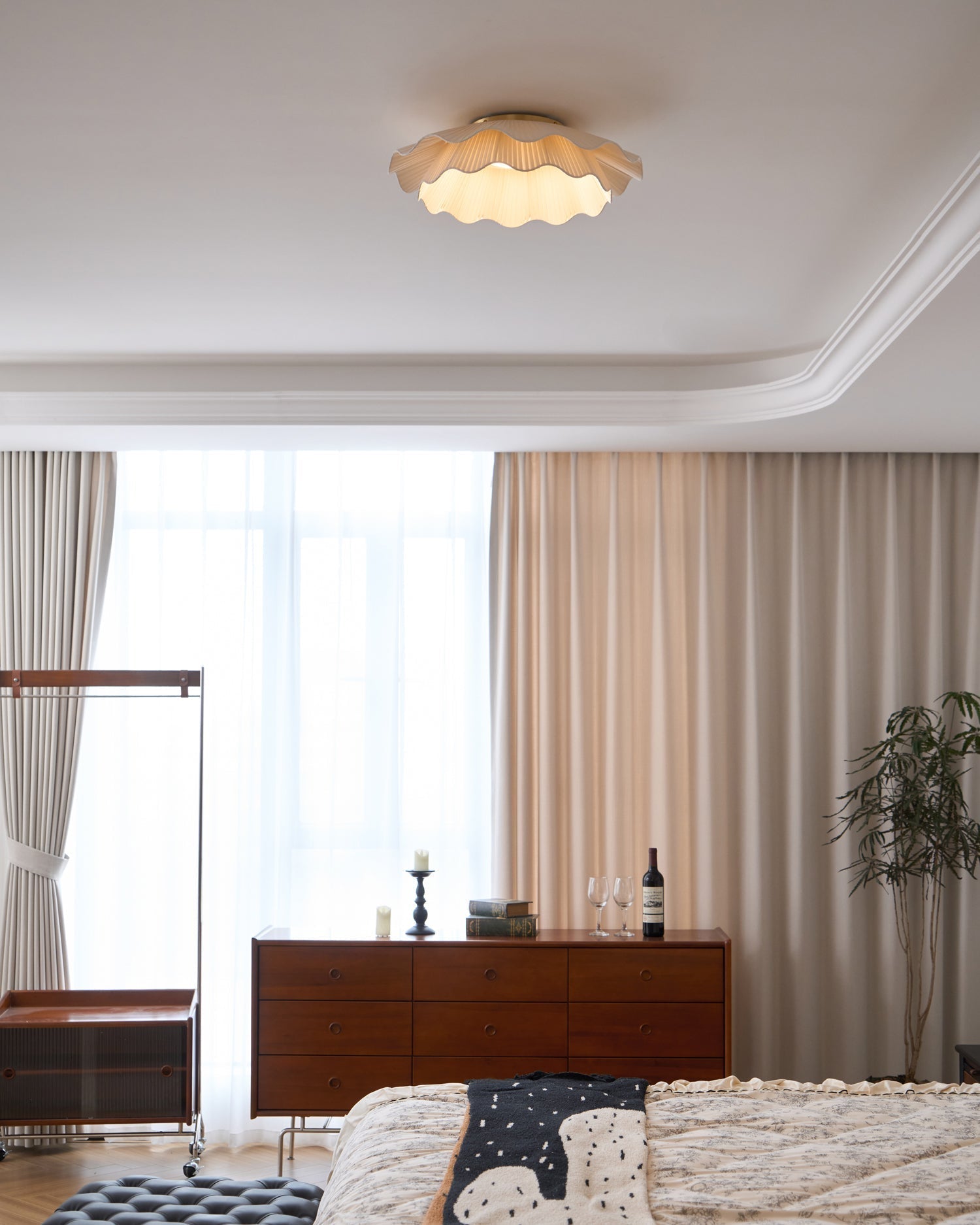 Mylirira Plafonnier en Laiton Tissu Vague Élégance Premium