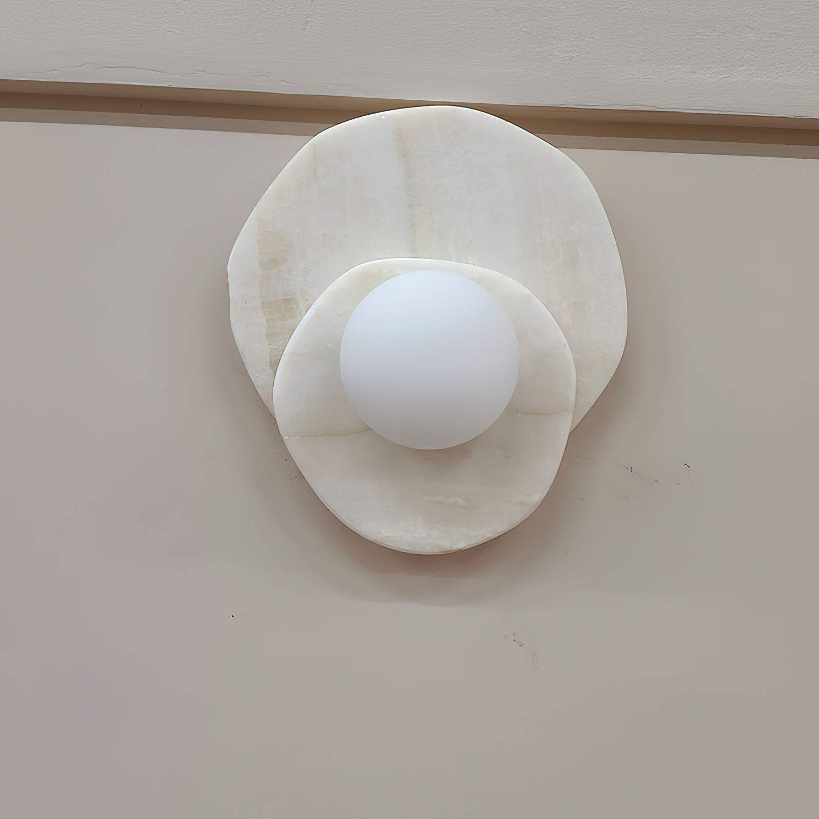 Alorarae Applique Murale en Albâtre Organique