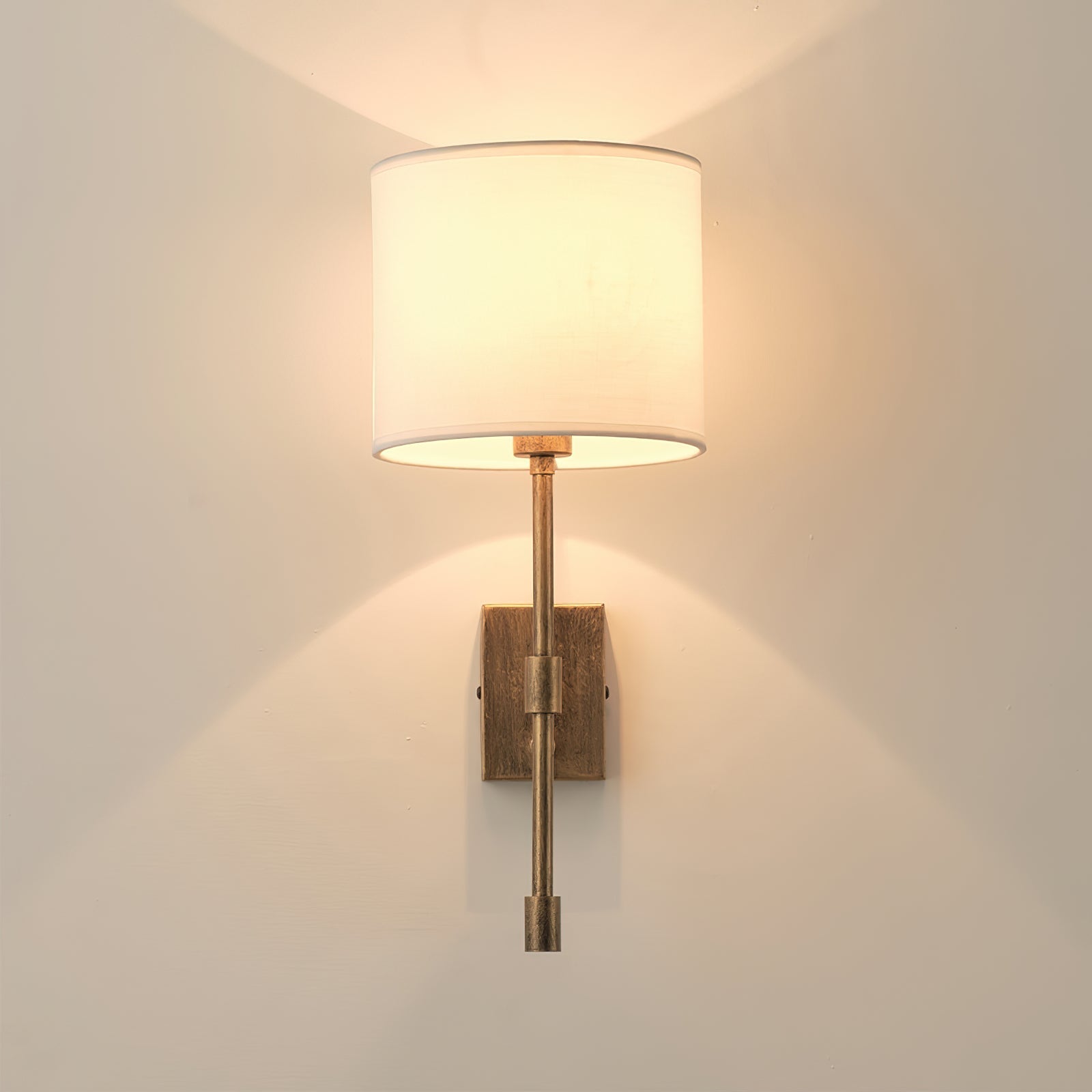 Eirikuvyo Moderne Minimaliste Métal Tissu Applique Murale