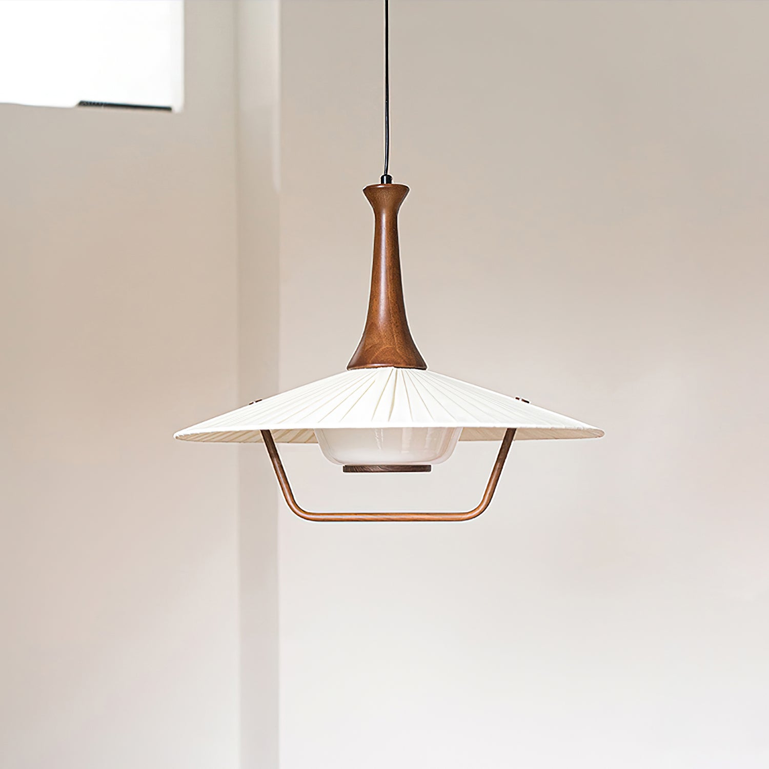 Vionne Suspension en bois et blanc style milieu du siècle