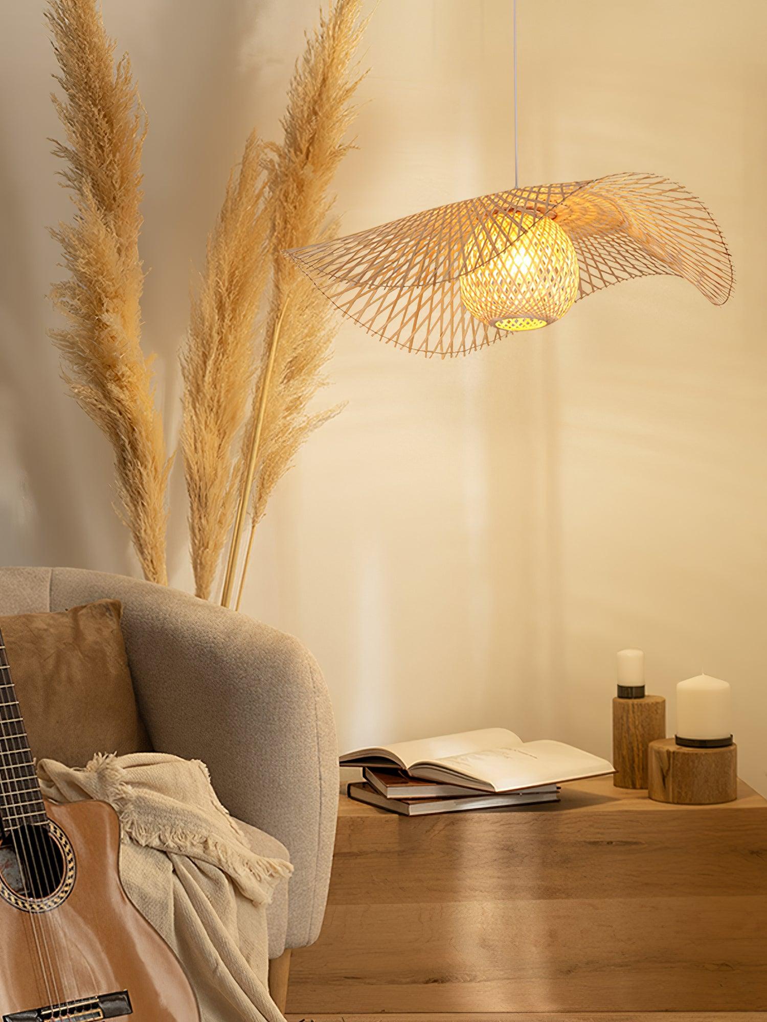 Twirl Suspension Moderne en Bambou