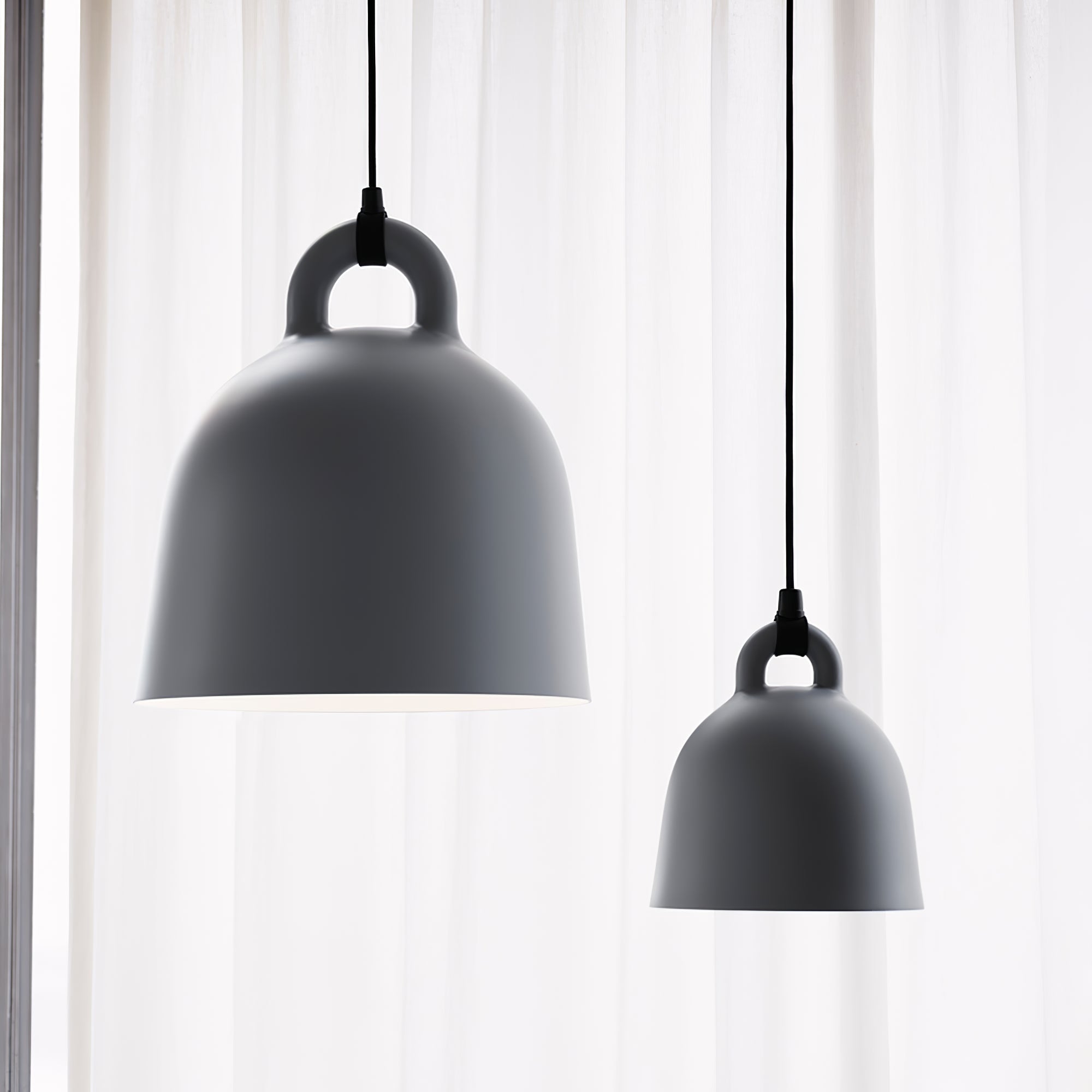 Astria Suspension Minimaliste en Résine