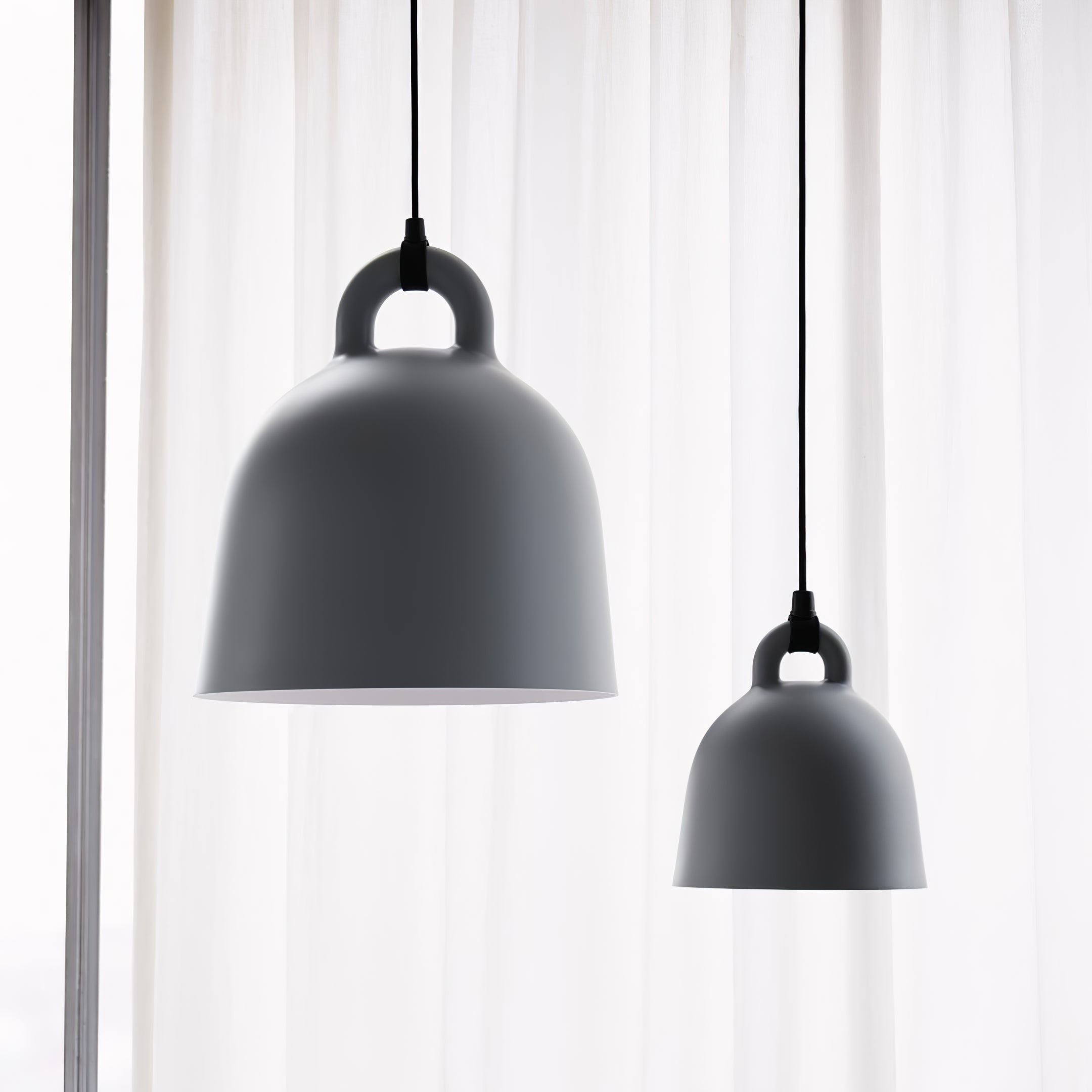 Astria Suspension Minimaliste en Résine