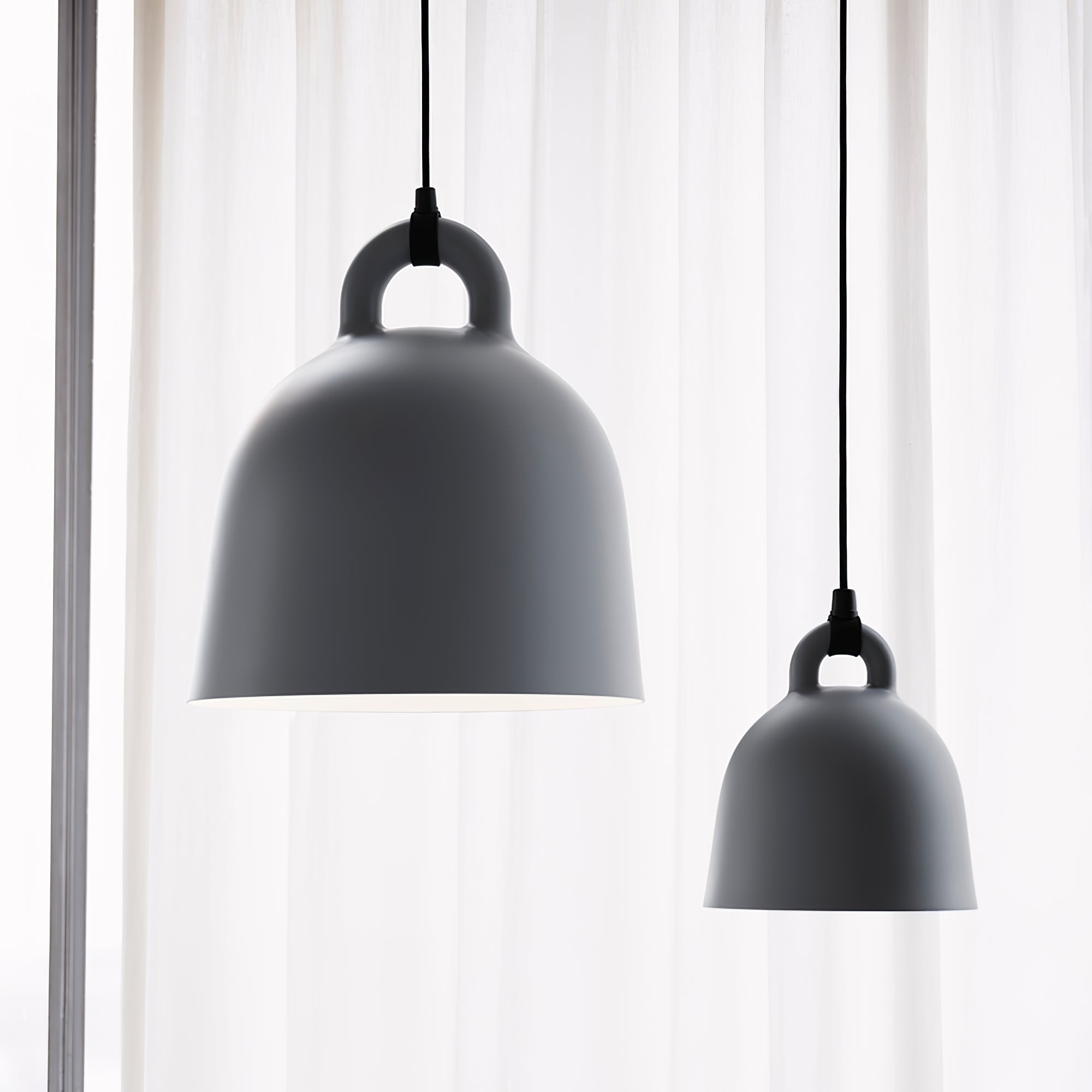 Astria Suspension Minimaliste en Résine
