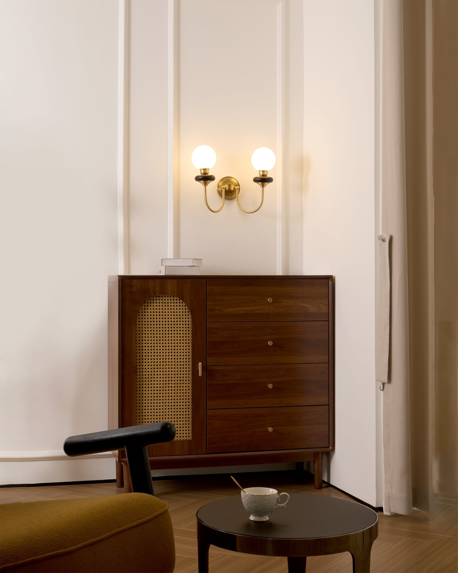 Perry Applique Murale Premium Noyer et Verre