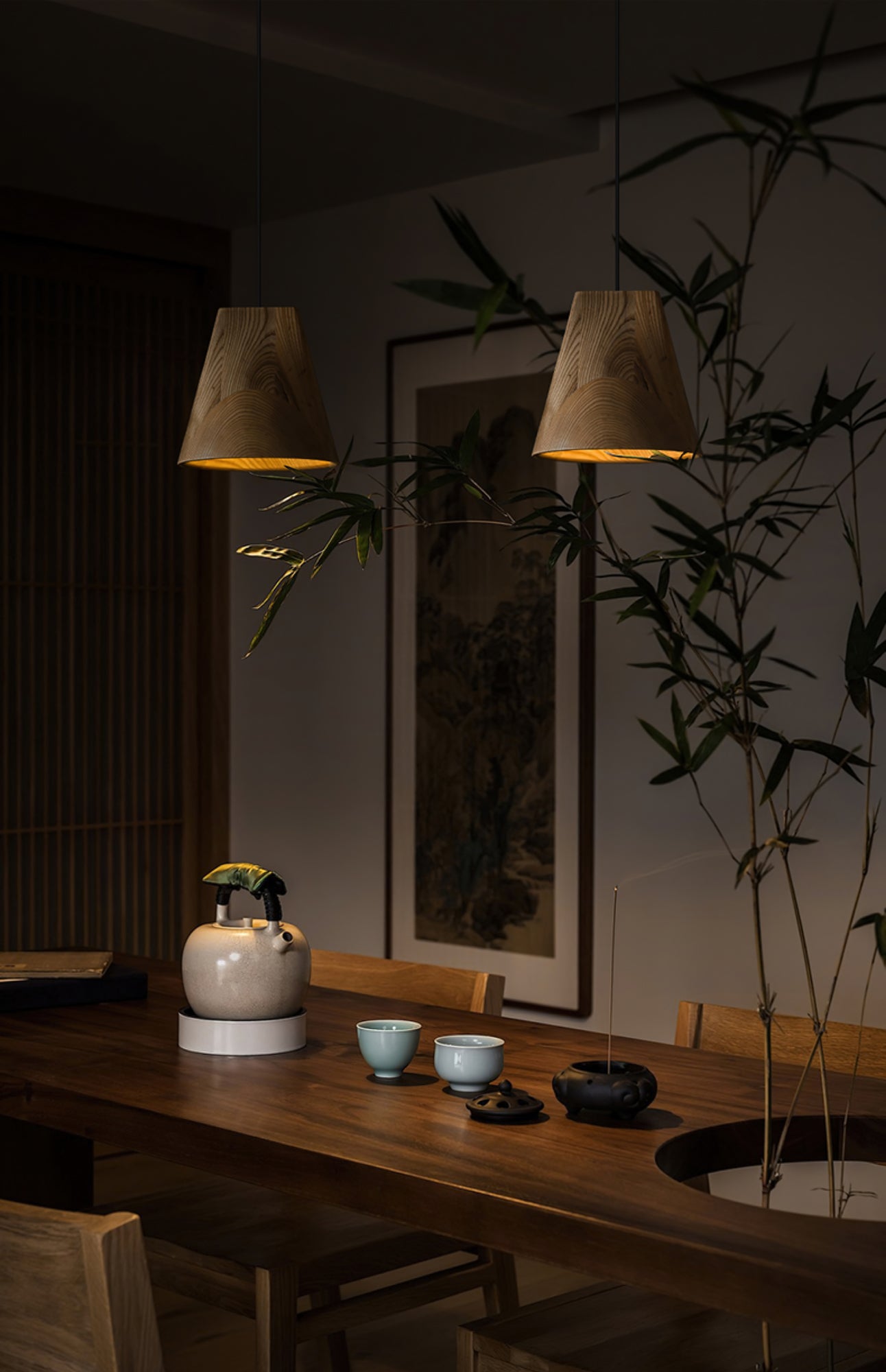 Ivarara Suspension Bois Asymétrique