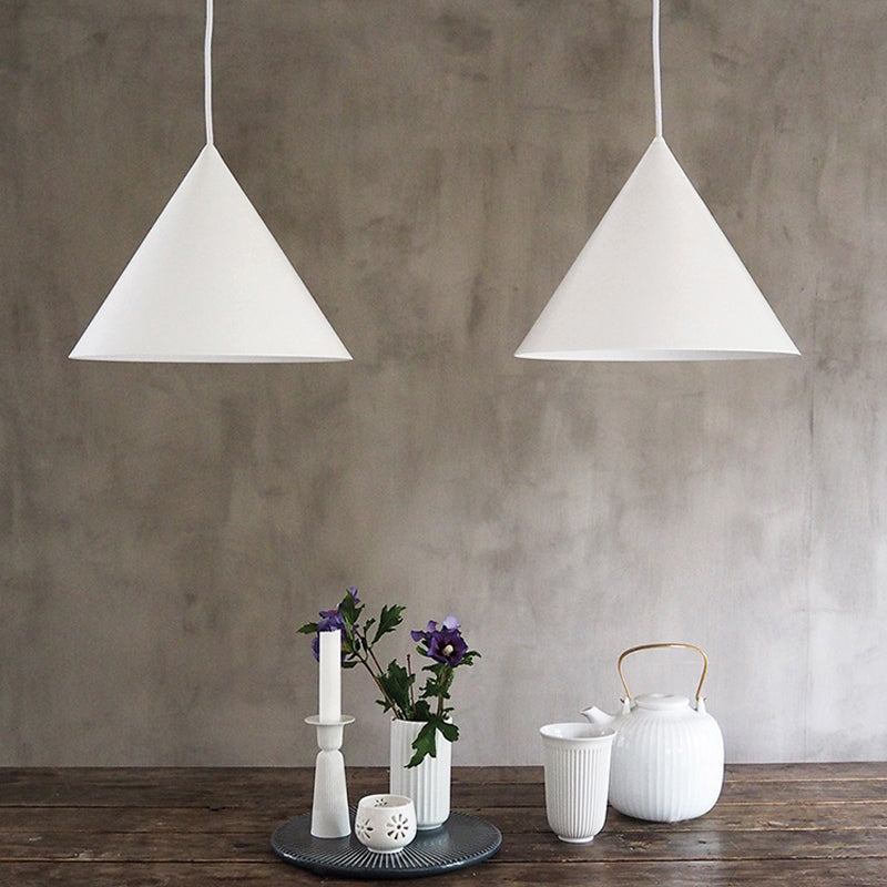Caeluvyu Moderne Minimaliste Sombre Métal Suspension
