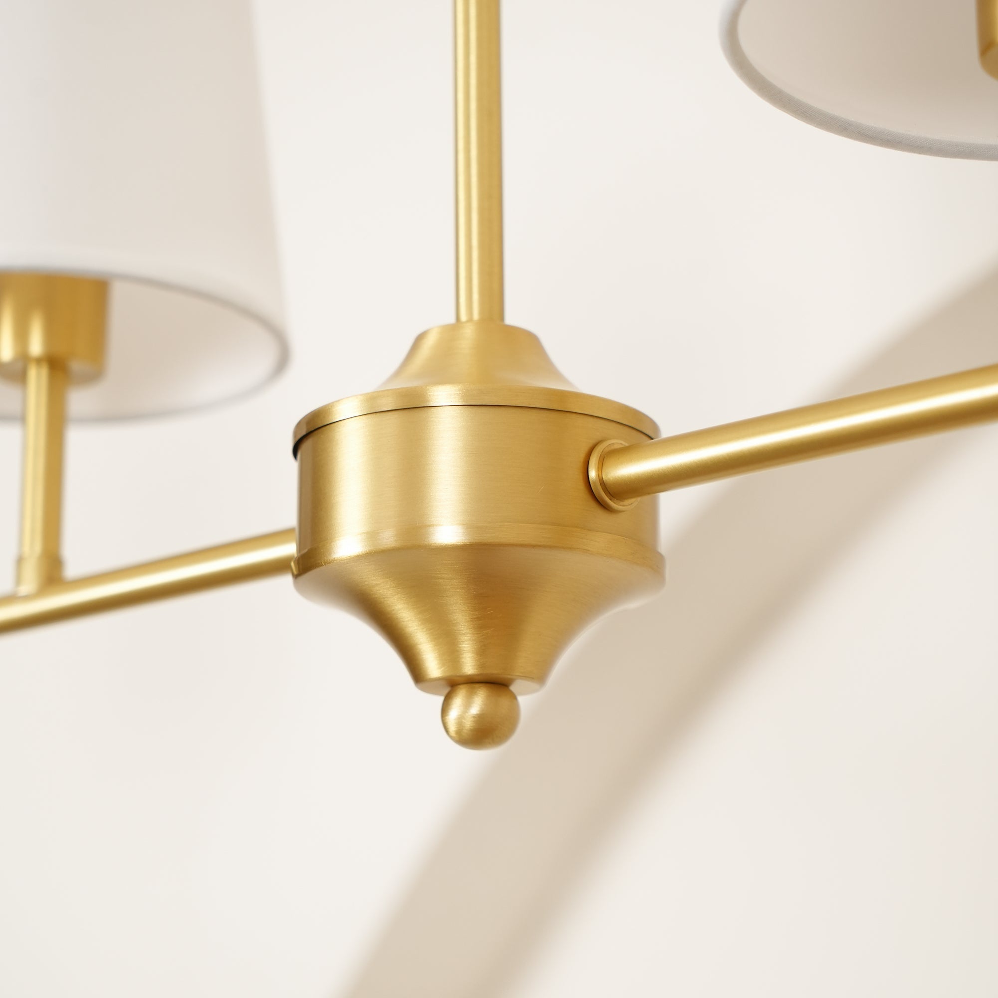 Lustra Lustre Laiton Courbé Beige Linéaire