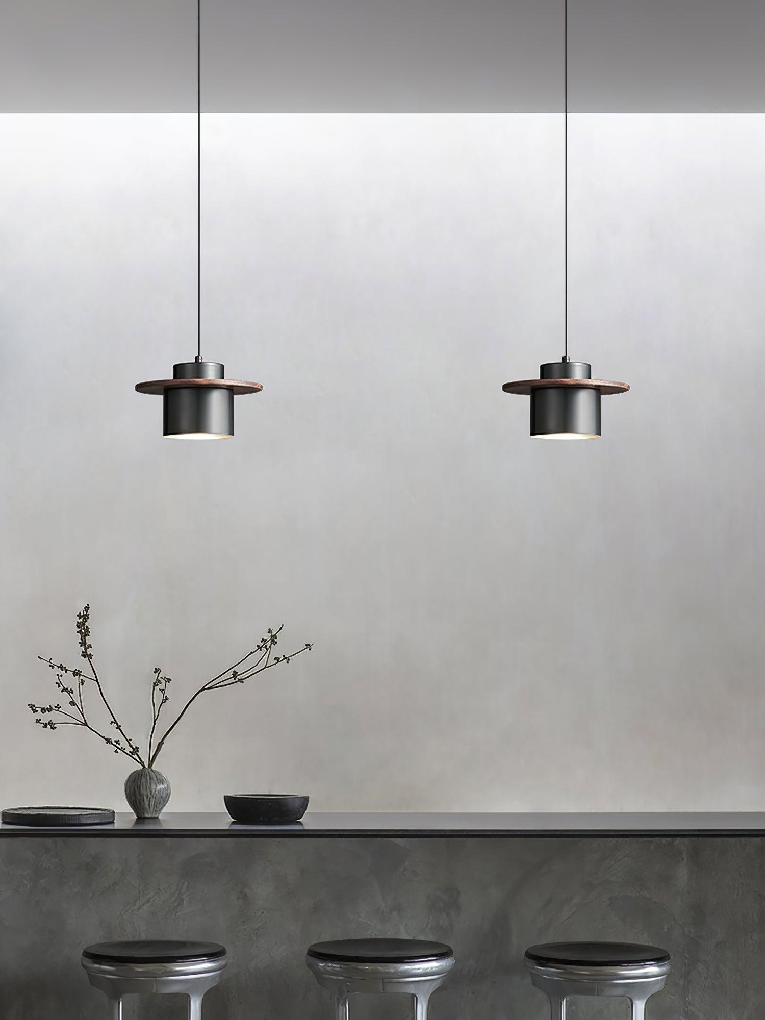 Aurora Lustre Suspendu Industriel En Laiton