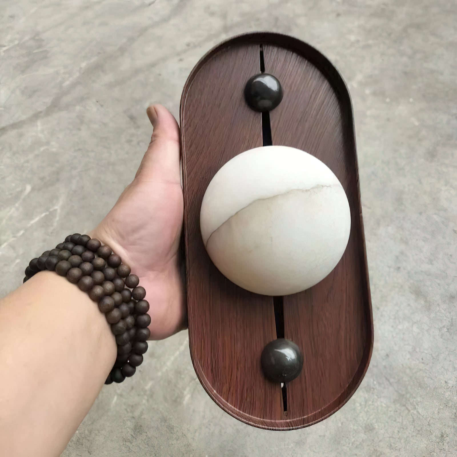 Ildvuvyh Moderne Minimaliste Métal Albâtre Applique Murale