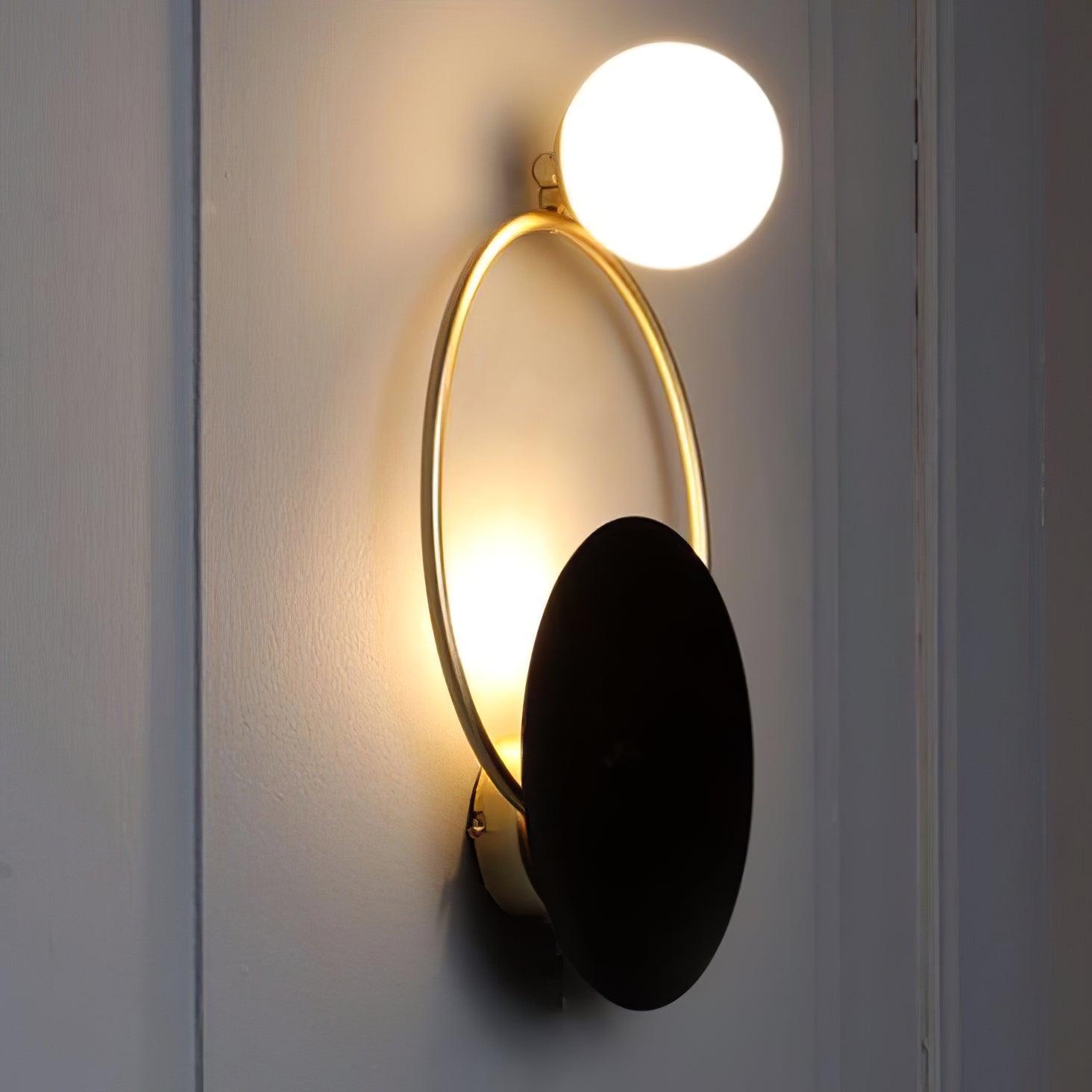Arisha Applique Murale LED Moderne à Triple Anneau, Métal/Verre, Noir/Or, Chambre à Coucher