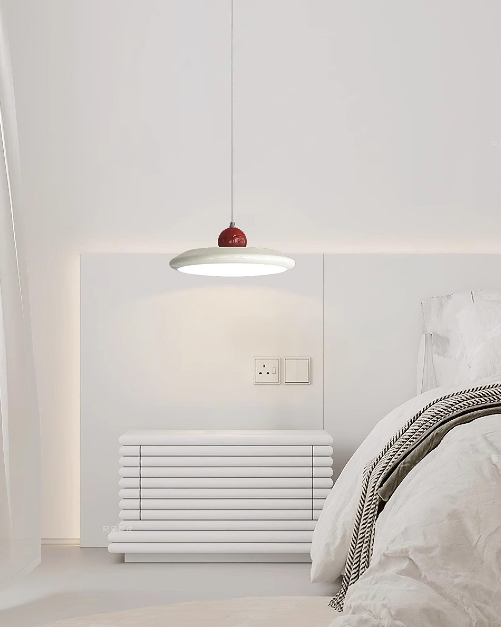 Lustra Suspension Disque Acrylique Blanc Bord Vert Rouge Audacieux