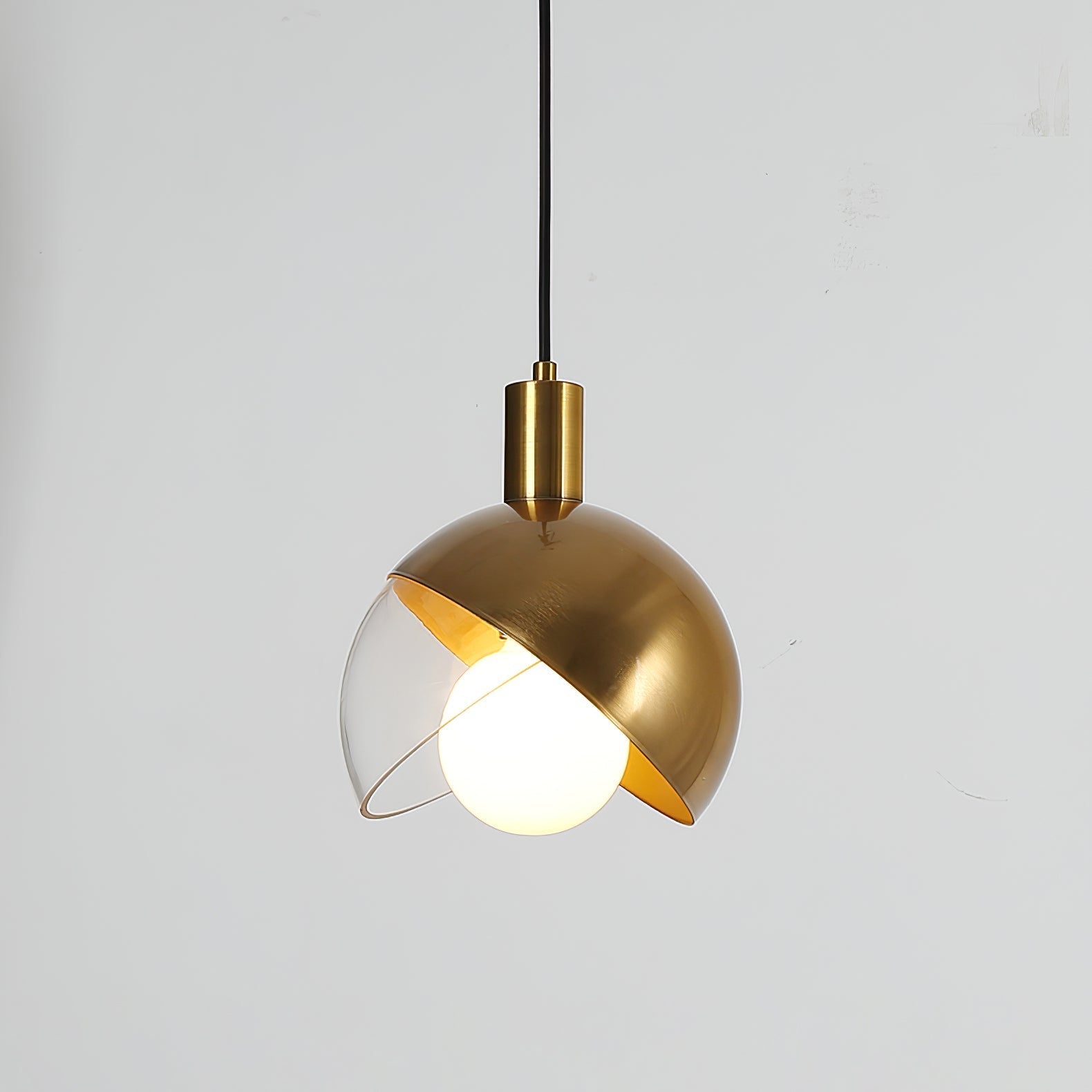 Solara Suspension Demi-Dôme Globe Mid-Century