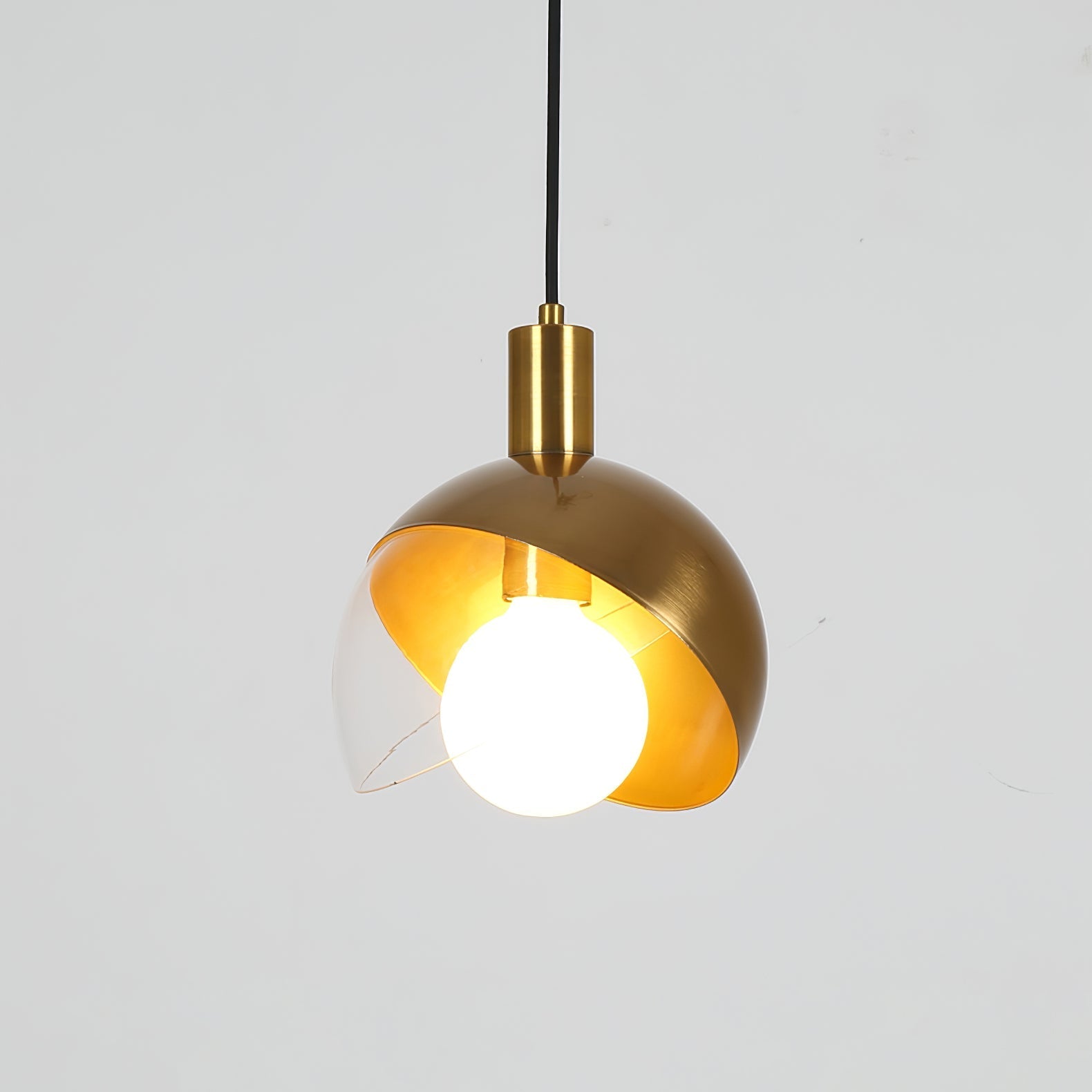 Solara Suspension Demi-Dôme Globe Mid-Century