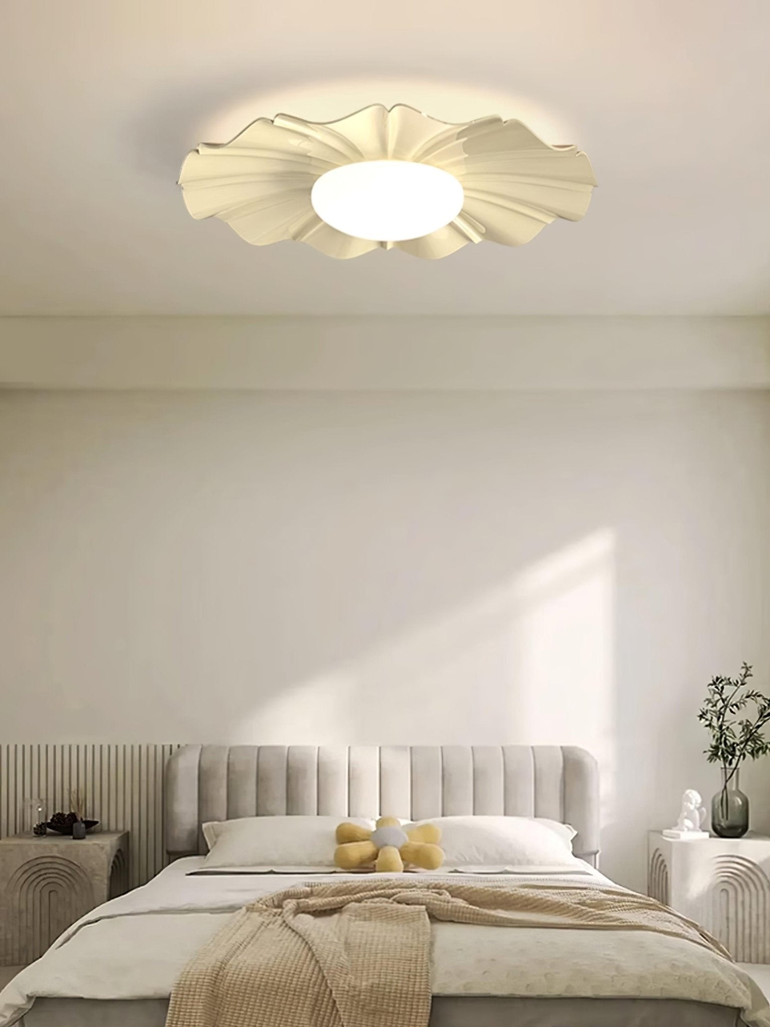 Lustra Plafonnier Or LED Sculpté pour Chambre