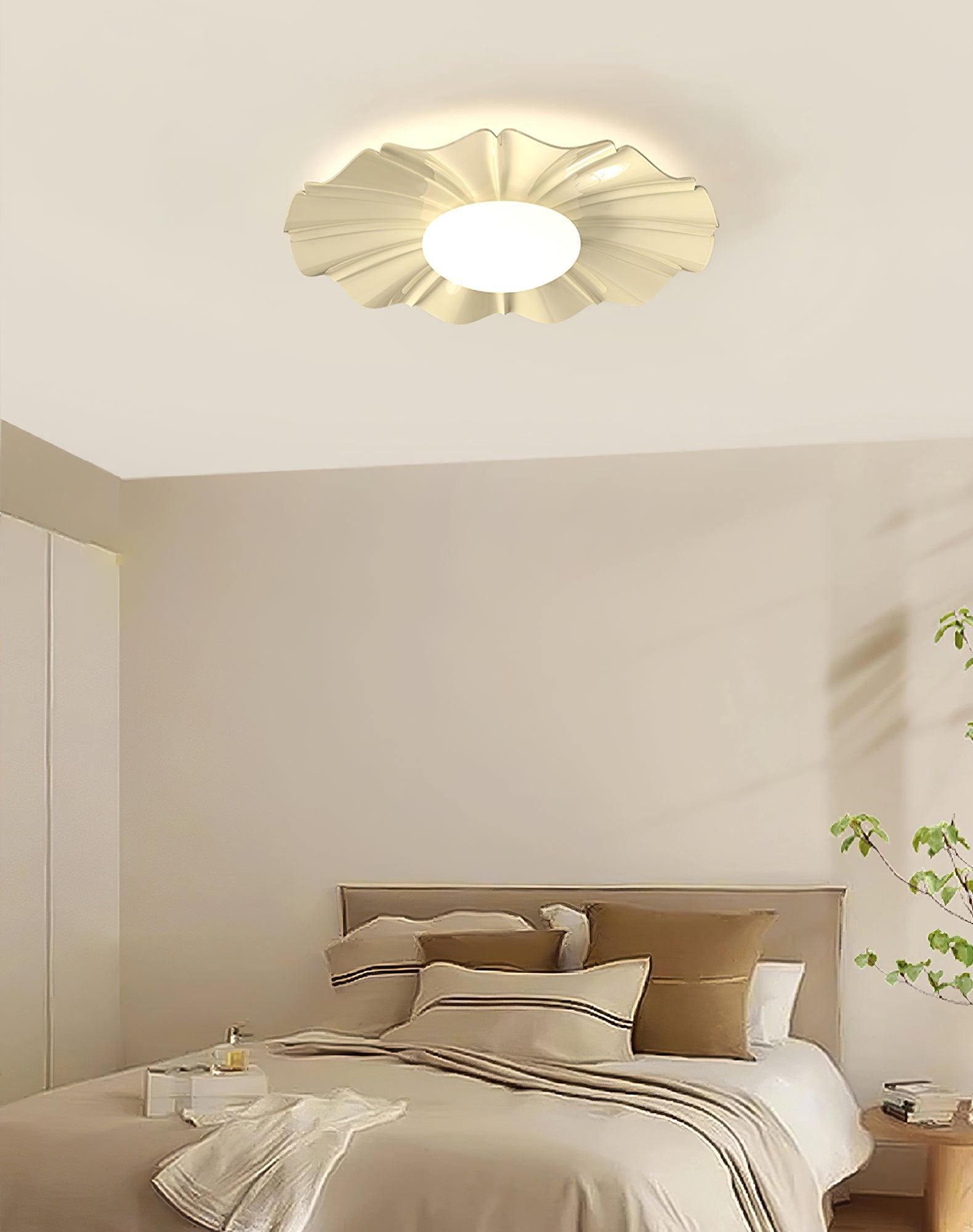Lustra Plafonnier Or LED Sculpté pour Chambre